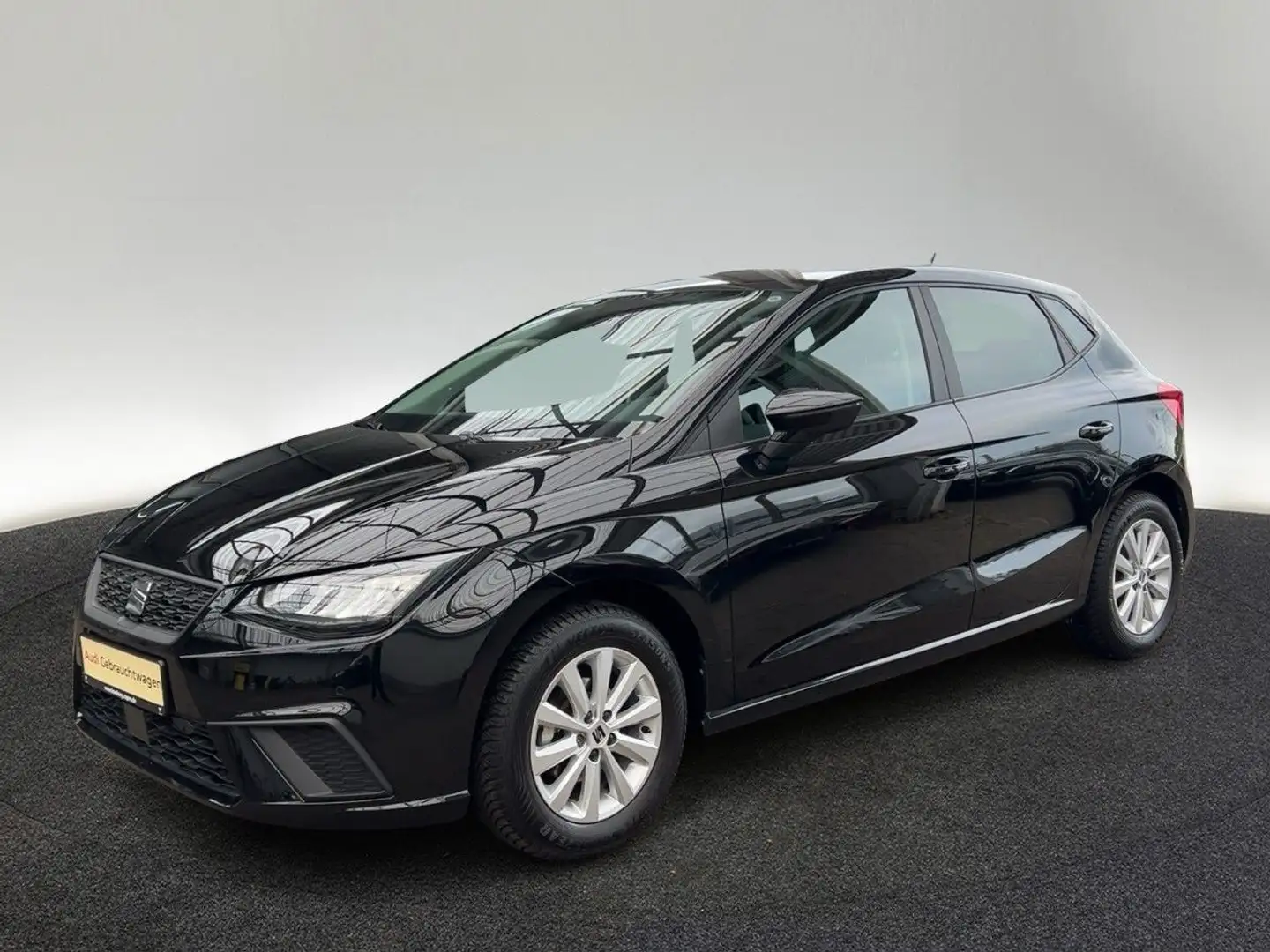 SEAT Ibiza 1.0 TSI Style Kamera Navi Sitzhzg Schwarz - 2
