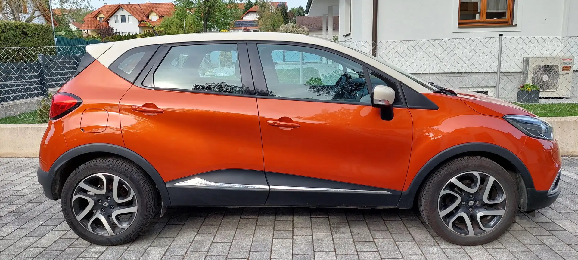 Renault Captur Captur Dynamique ENERGY TCe 90 Dynamique ENERGY Orange - 1