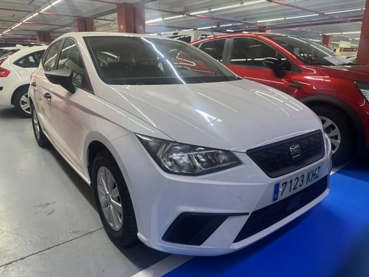 SEAT Ibiza 1.0 S&S Reference Plus 75 Blanco - 2