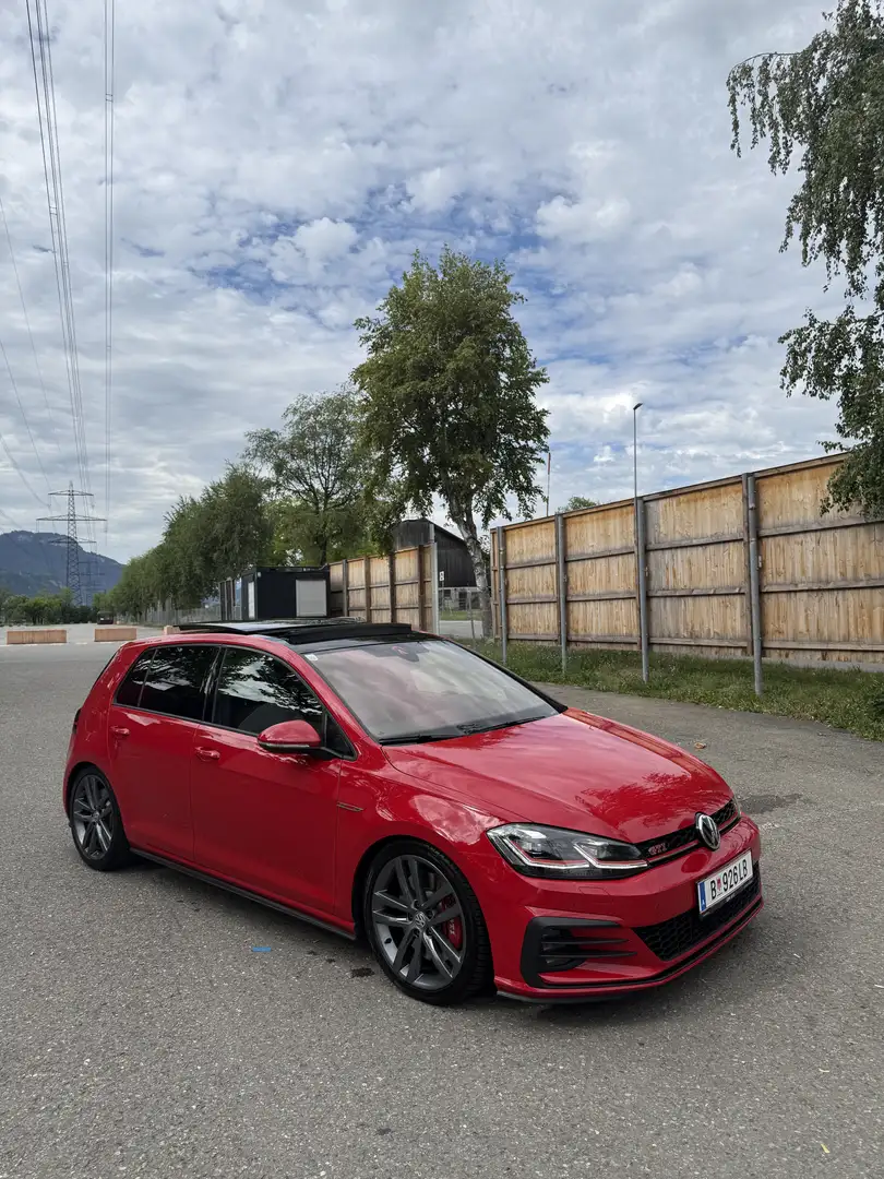 Volkswagen Golf GTI Performance 2,0 TSI DSG - 1