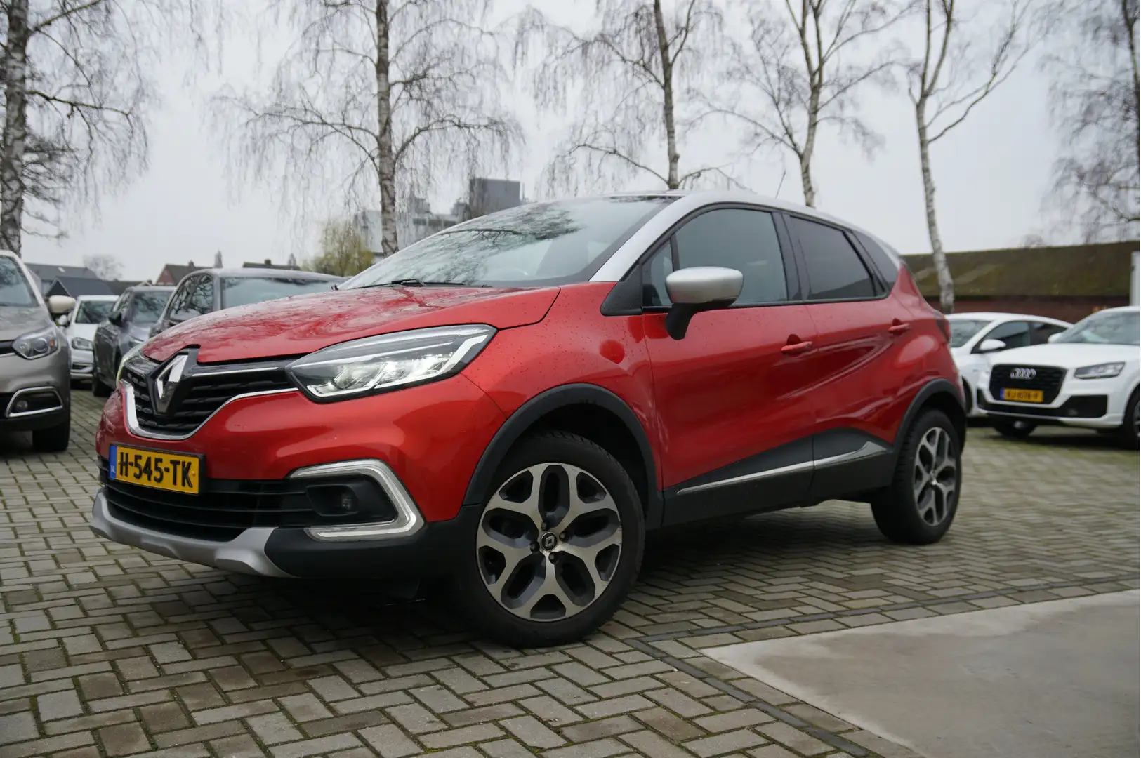 Renault Captur 0.9 TCe Intens | Navigatie | Stoelverw. | Cruise | Rood - 2