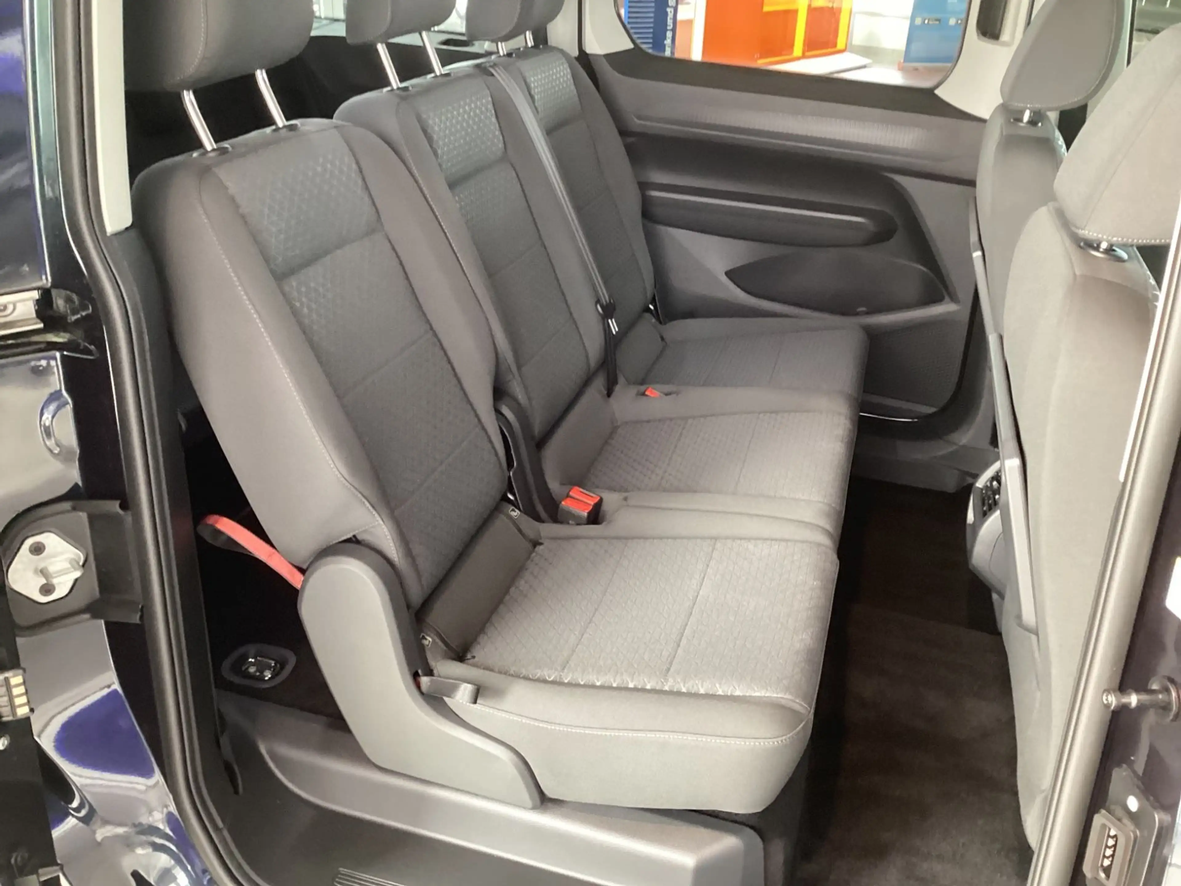 Ford Grand Tourneo Connect Titanium*LED*GJR*AHK*RFK* — photo 15