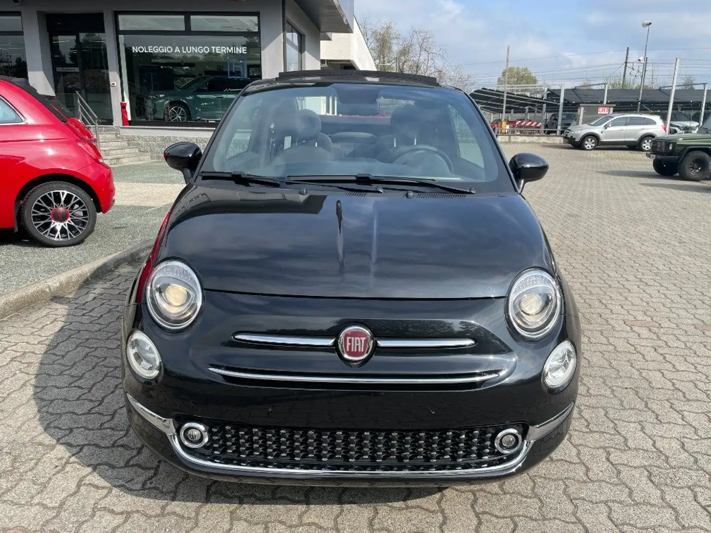 Fiat 500C 1.0 Hybrid Dolcevita 16.100KM Nero - 2