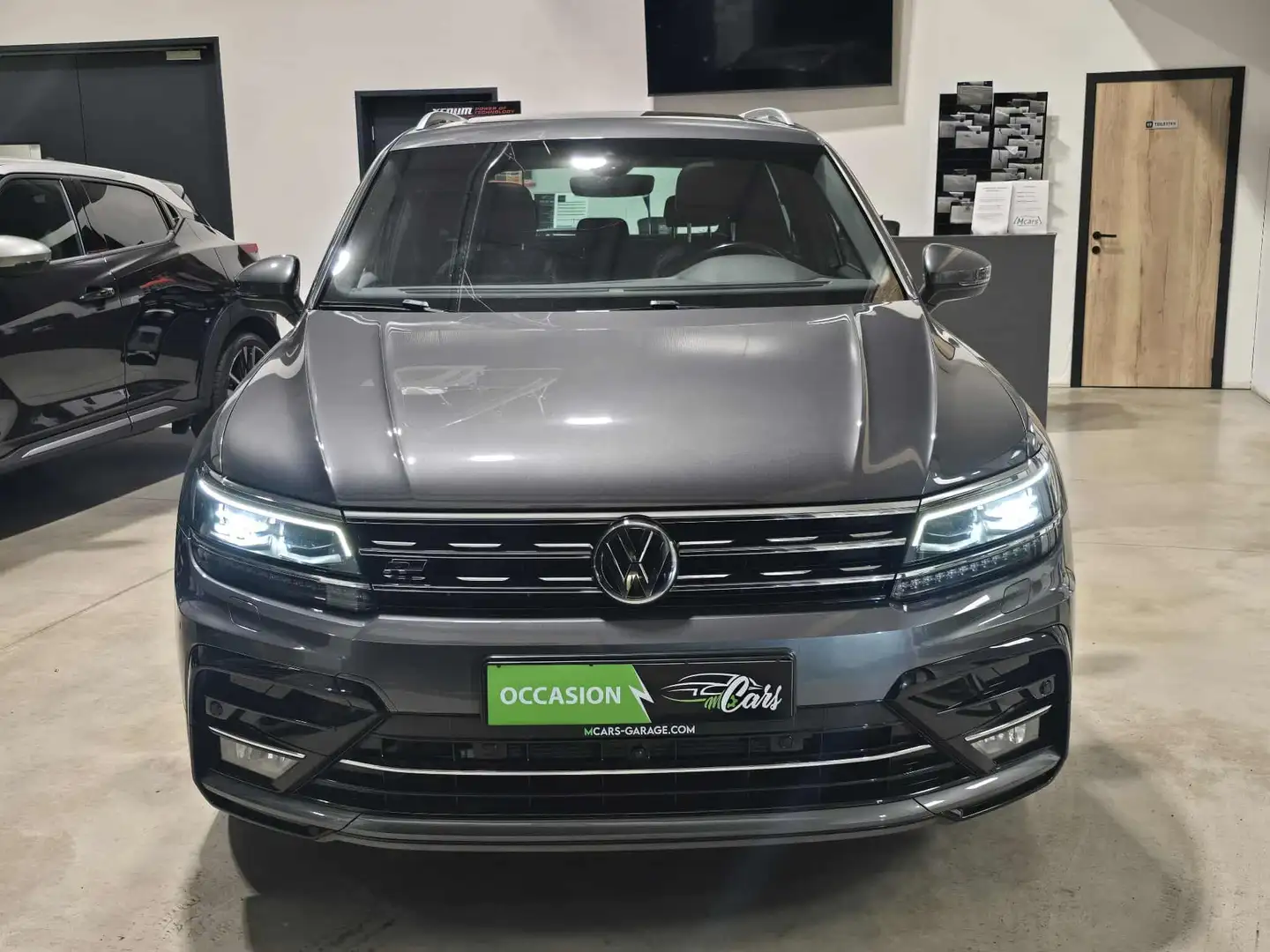Volkswagen Tiguan Tiguan 2.0 TDI SCR R-Line DSG Noir - 2