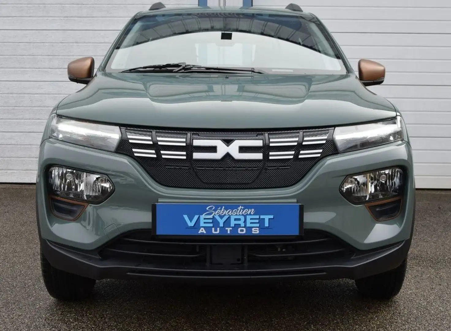 Dacia Spring EXPRESSION 12.2023 10601 Kms TVA ACHAT COMPTANT Vert - 2