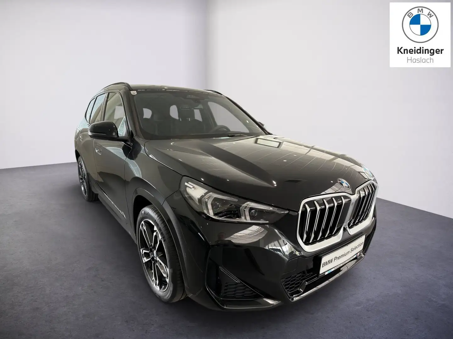 BMW X1 xDrive20d Schwarz - 1