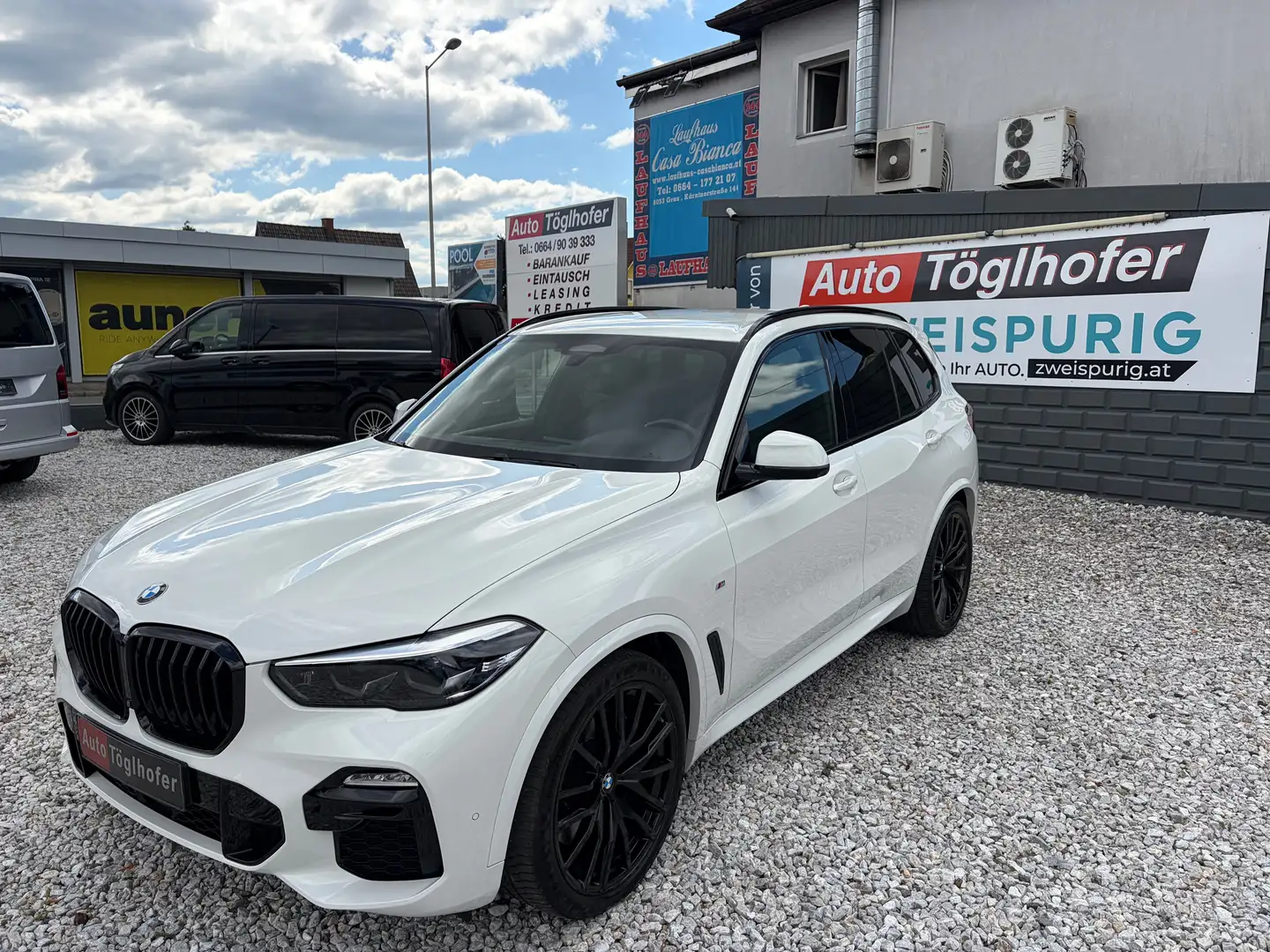 BMW X5 xDrive 30d M-Sport AHV Luft Sitzklima NightVision Weiß - 2