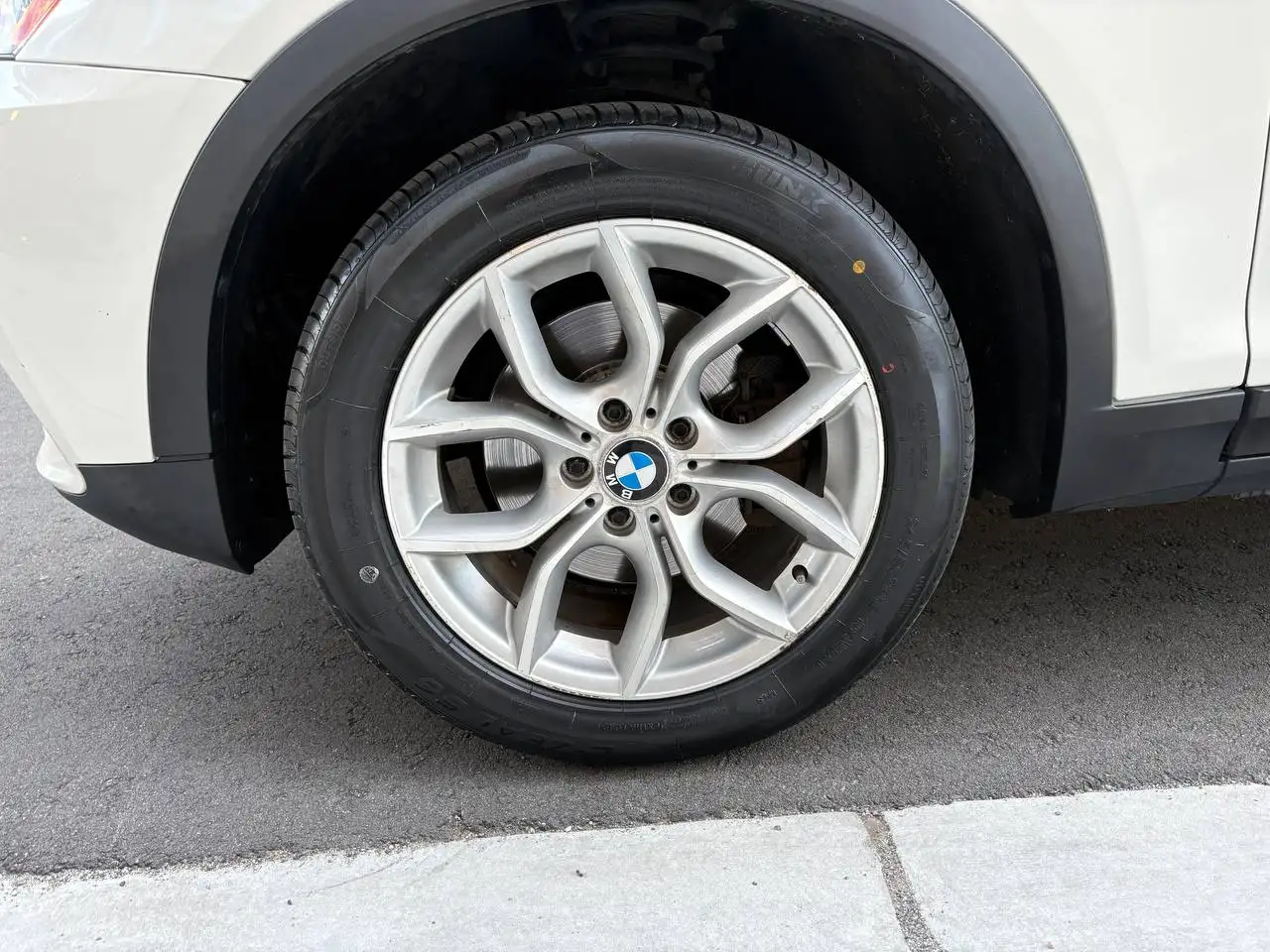BMW X3 photo BMW X3
