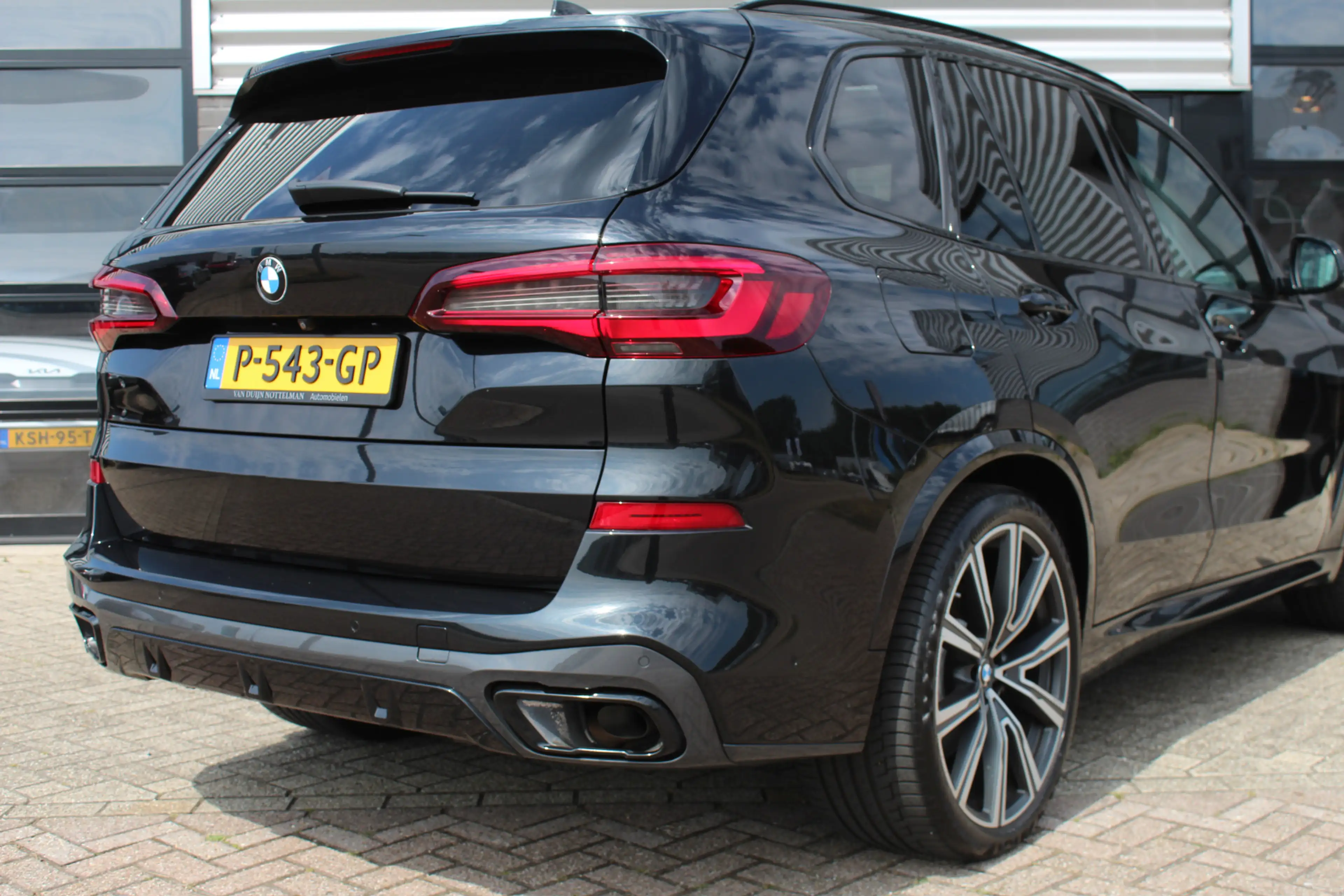 BMW X5 xDrive30d High Executive 7p. / Panoramadak / Laser — photo 24