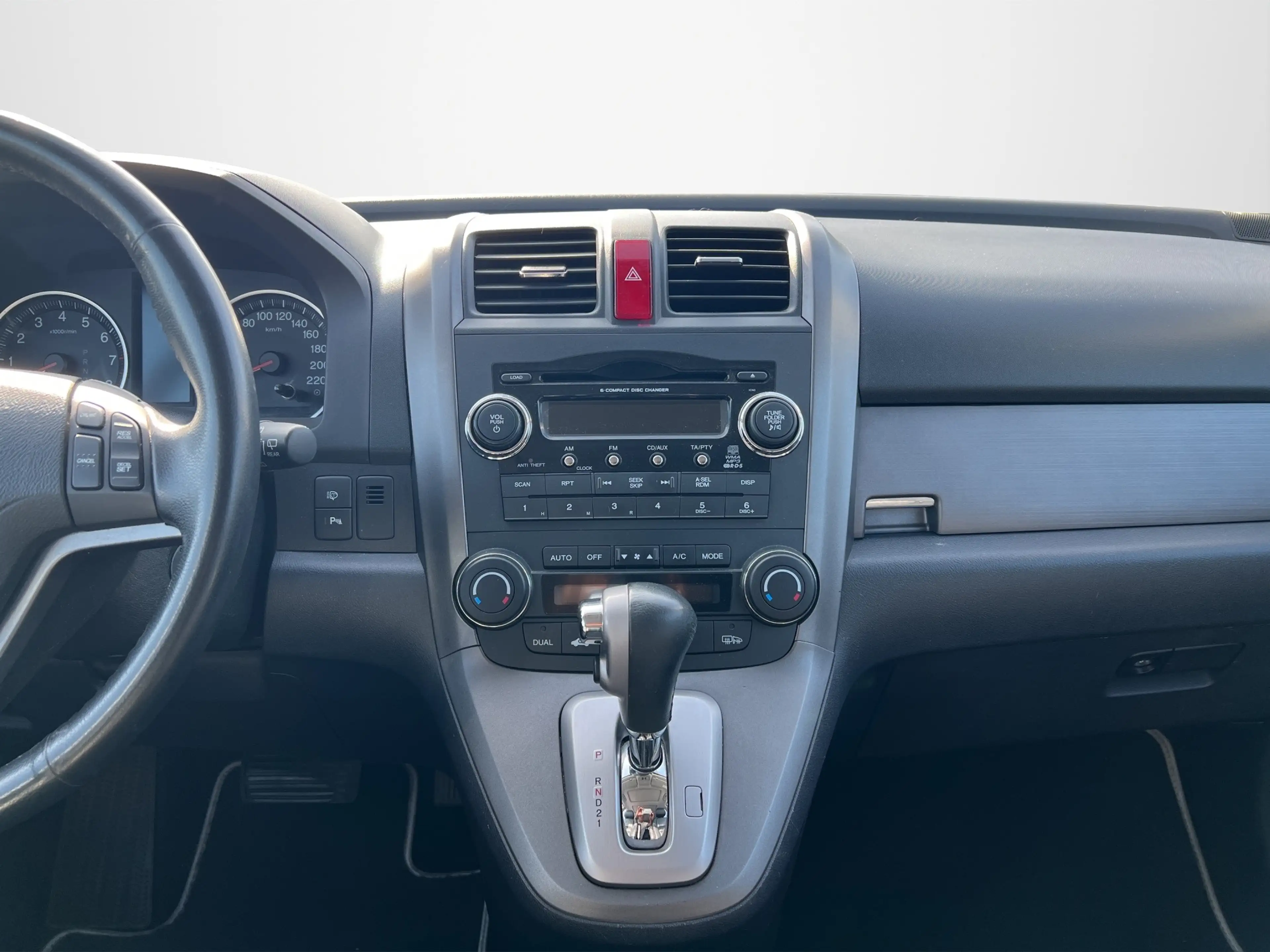 Honda CR-V Executive Allrad Automatik Klima Einparkhilfe Sitzheizung Spiegel-Paket — photo 13