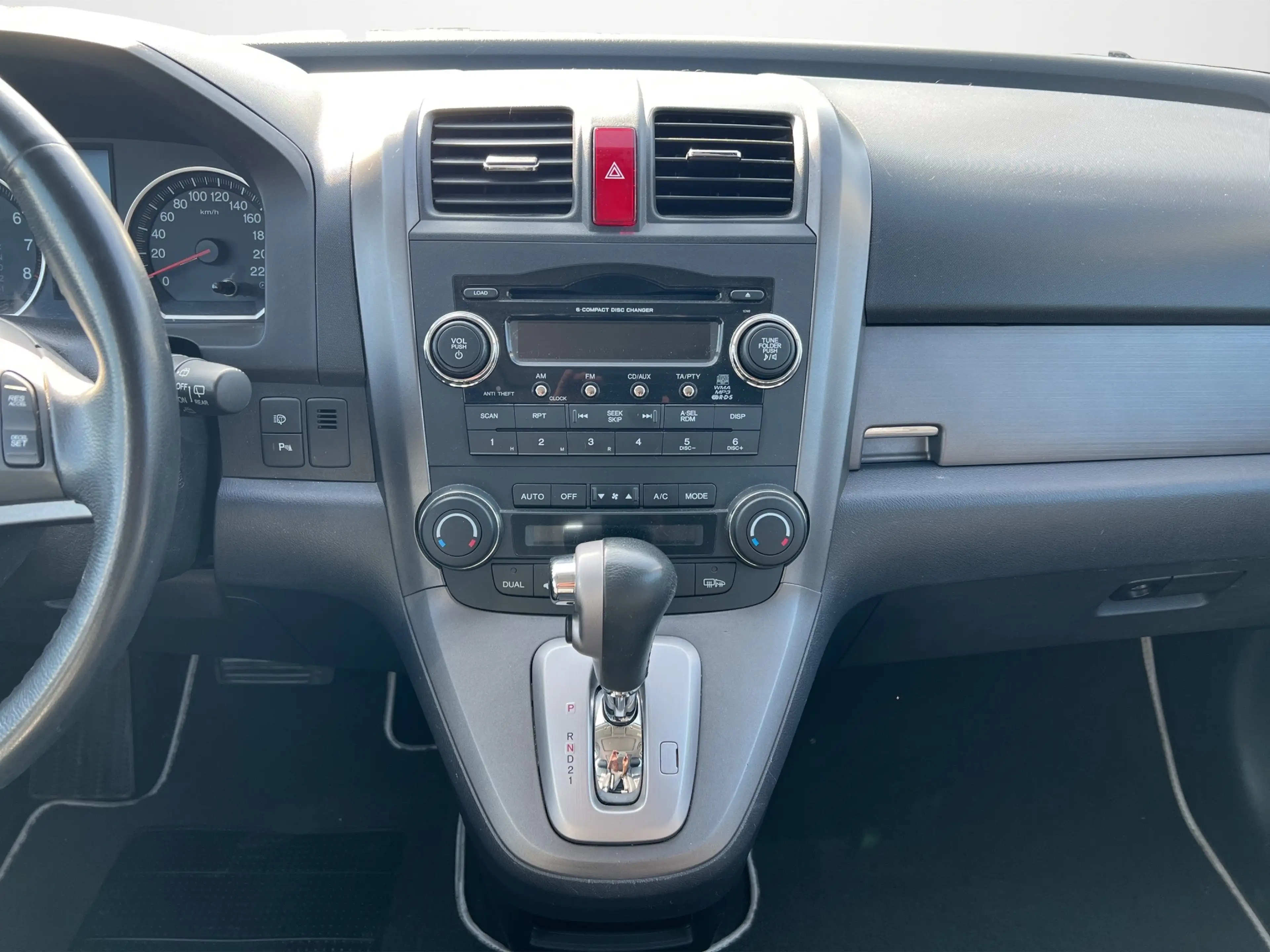 Honda CR-V Executive Allrad Automatik Klima Einparkhilfe Sitzheizung Spiegel-Paket — photo 14