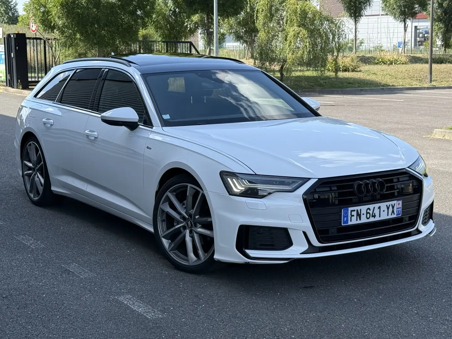 Audi A6 Avant 40 TDI 204 ch S tronic 7 Quattro line - 2