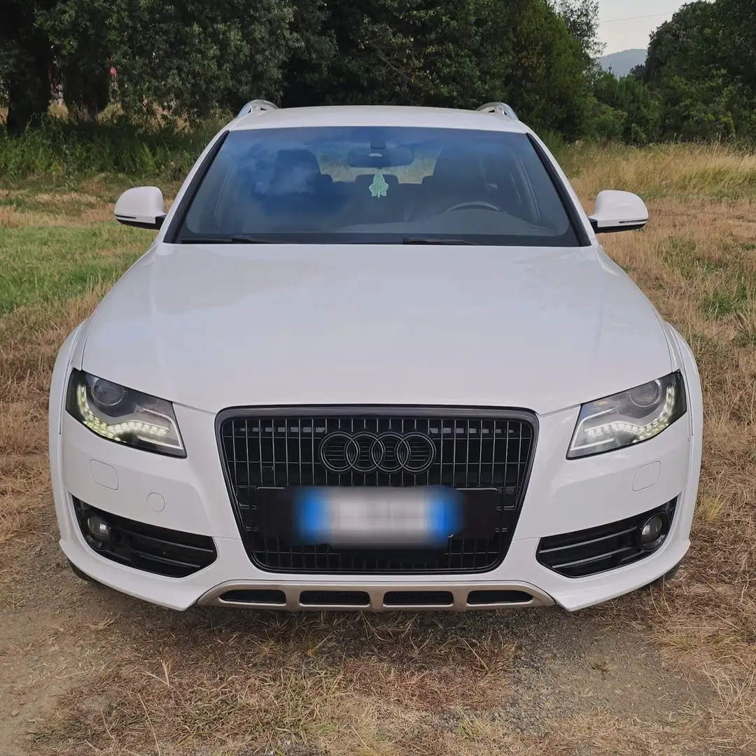 Audi A4 allroad Cambio Manuale Motore 50.000 km originali Bianco - 1