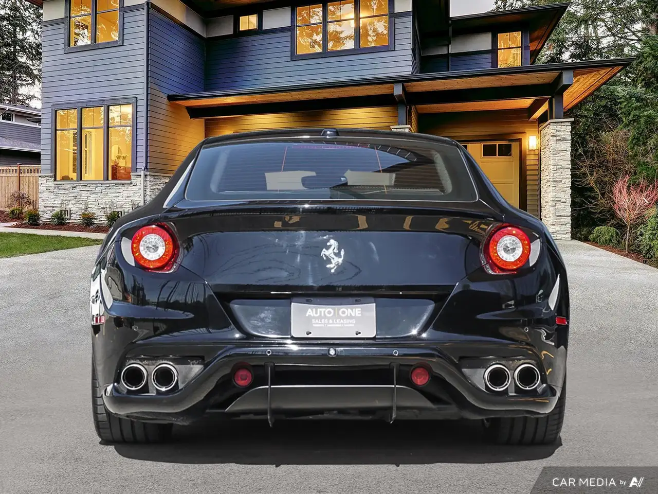 Ferrari FF снимка Ferrari FF