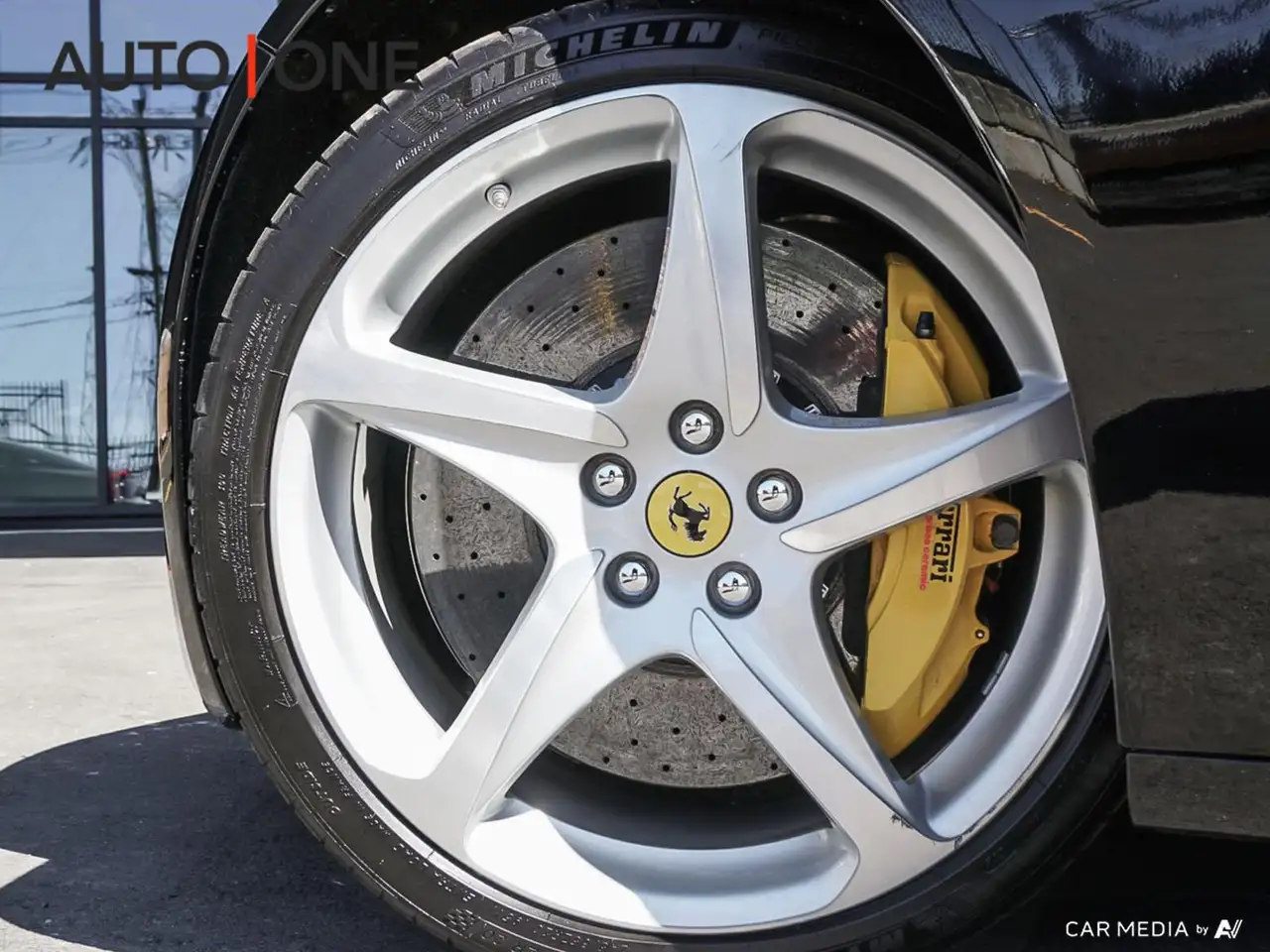 Ferrari FF снимка Ferrari FF