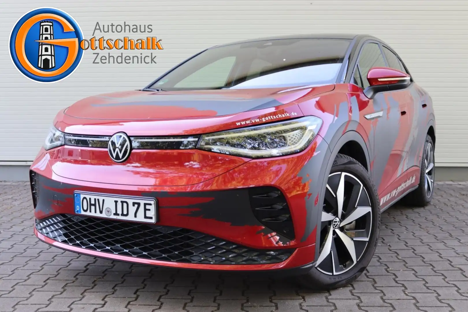 Volkswagen ID.5 GTX NAVI SHZ LED AHK HUD LM PDC ACC Wärmepu Klima Червоний - 1