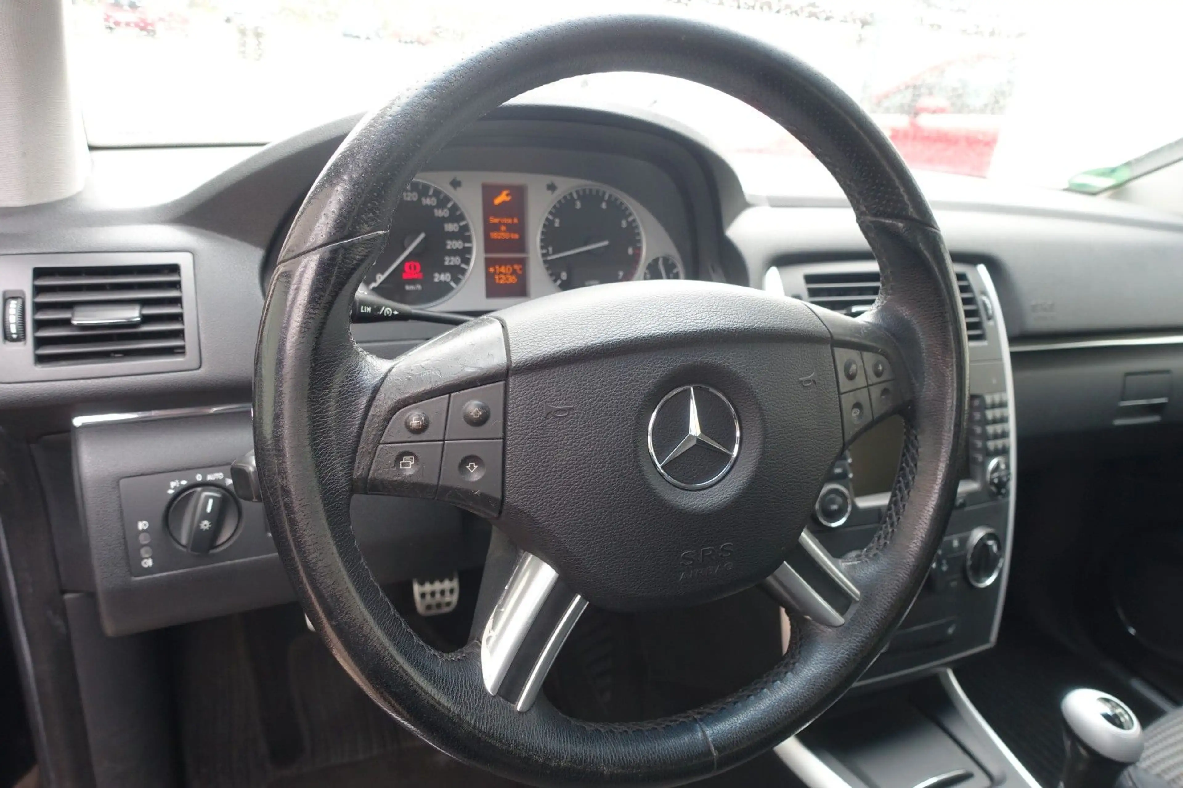 Mercedes-Benz B 200 *NAVI*KLIMA*SHZ*ISOFIX*AHK*TÜV+SERVICE NEU* — photo 8