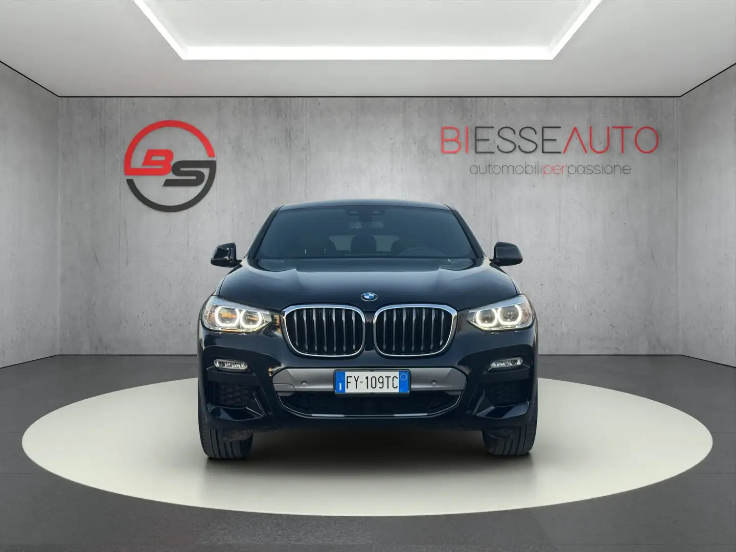 BMW X4 xdrive20d Msport X auto my19 Nero - 2