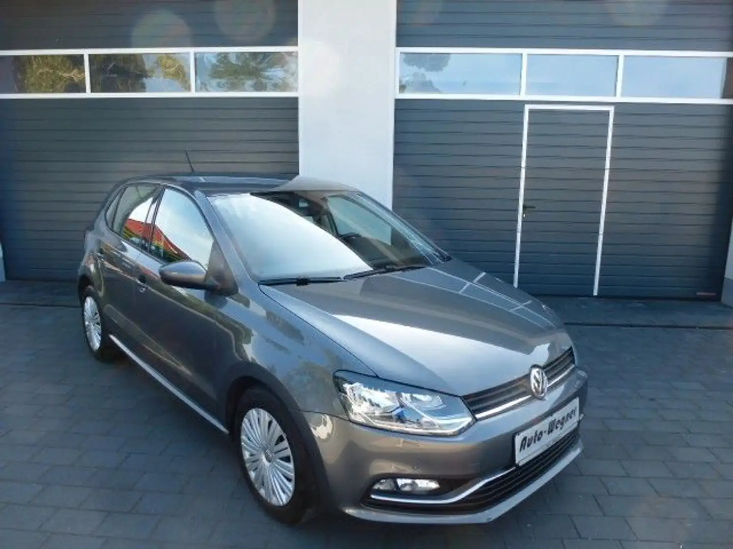 Volkswagen Polo V Comfortline 1.2 TSI BMT/Start-Stopp Klima Gris - 1