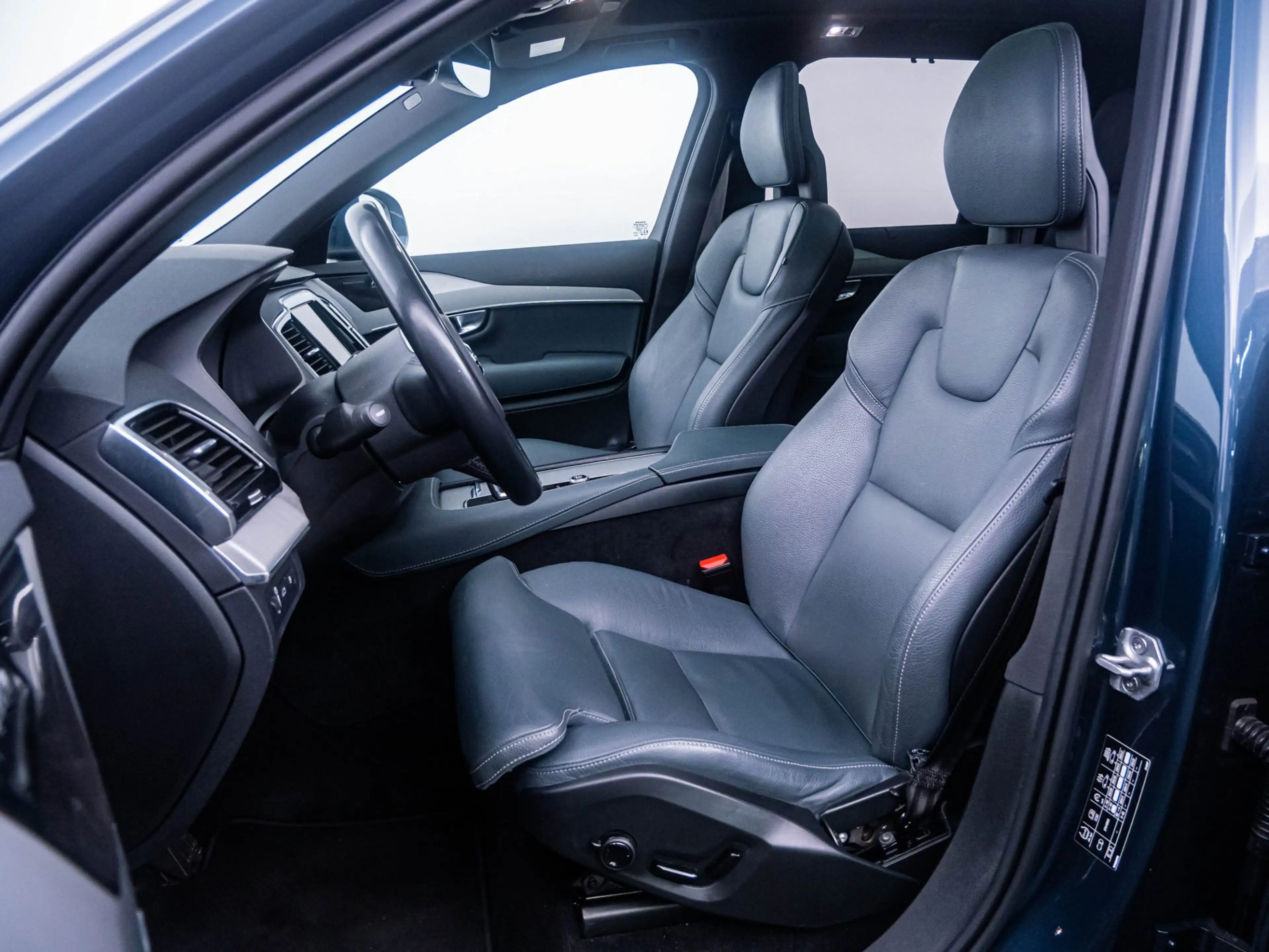 Volvo XC90 2.0 T8 Recharge AWD R-Design|HUD|ACC|LED|Pano! — photo 6