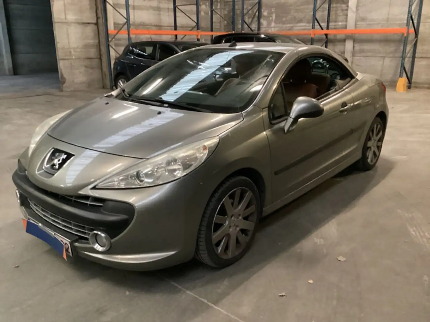 Peugeot 207 1.6 HDI110 FELINE FAP Gris - 1