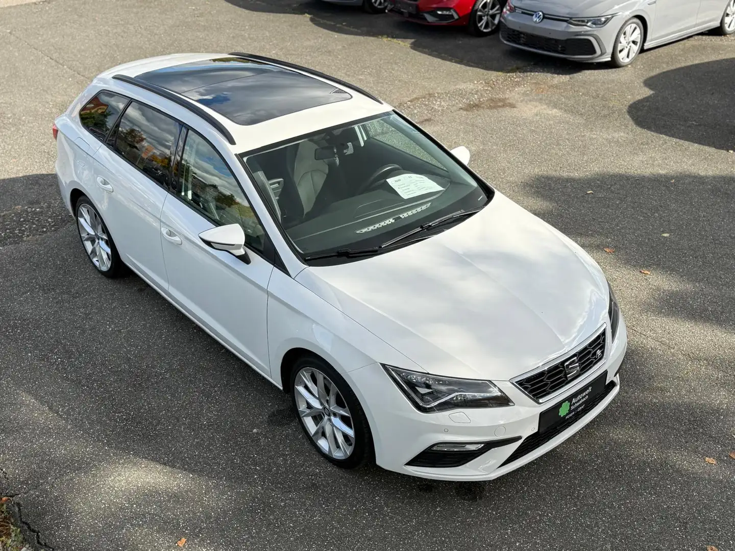 SEAT Leon ST 1.8 TSI FR PANO NAVI LED SHZ Bianco - 1