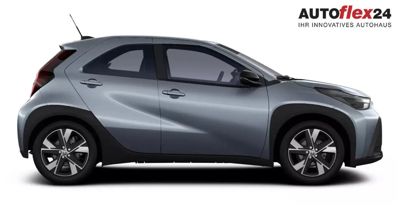 Toyota Aygo X Sitzhz. 17"LM DigC ACC Klimaaut. 9"Touch 85 kW ... 2