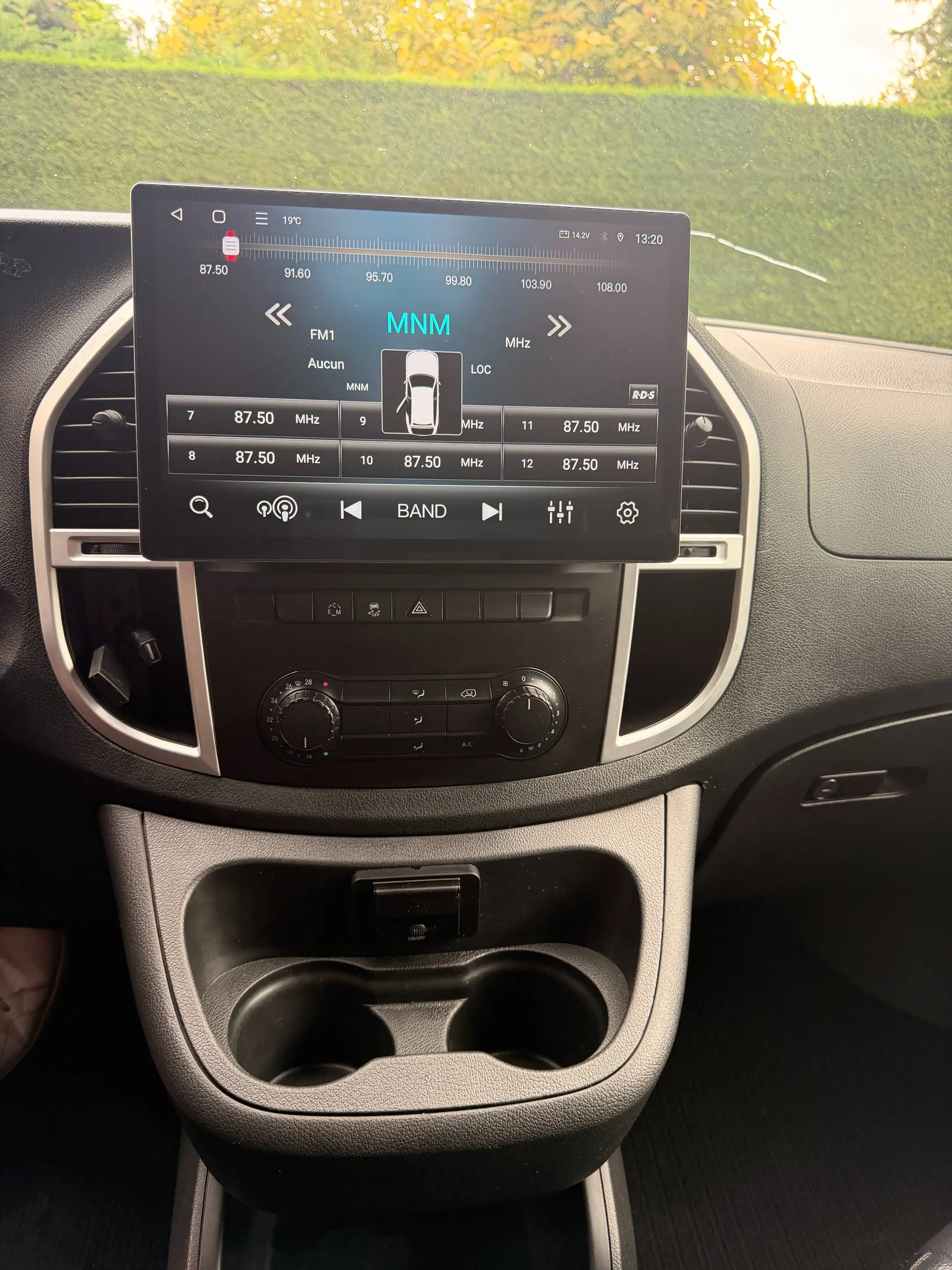 Mercedes-Benz Vito 2.2 CDI Double Cabine — photo 9