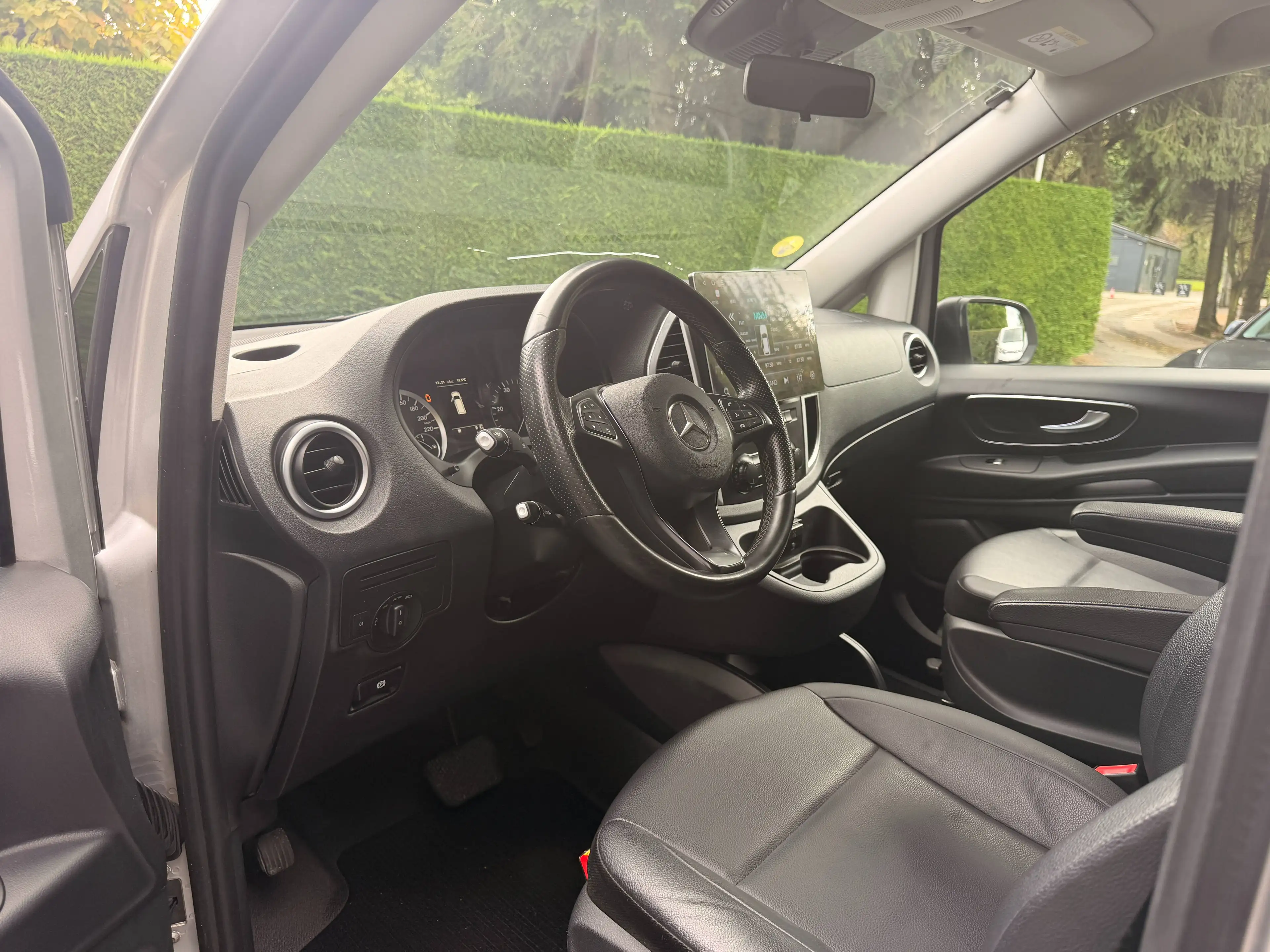 Mercedes-Benz Vito 2.2 CDI Double Cabine — photo 6