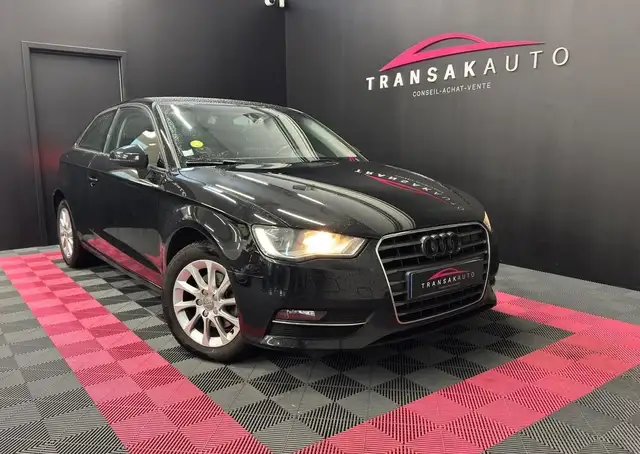 Audi A3 1.6 TDI 110ch Ambition Luxe S tronic 7 ORIGINE FRANCE DISTRIBUTION À JOUR RÉVISION