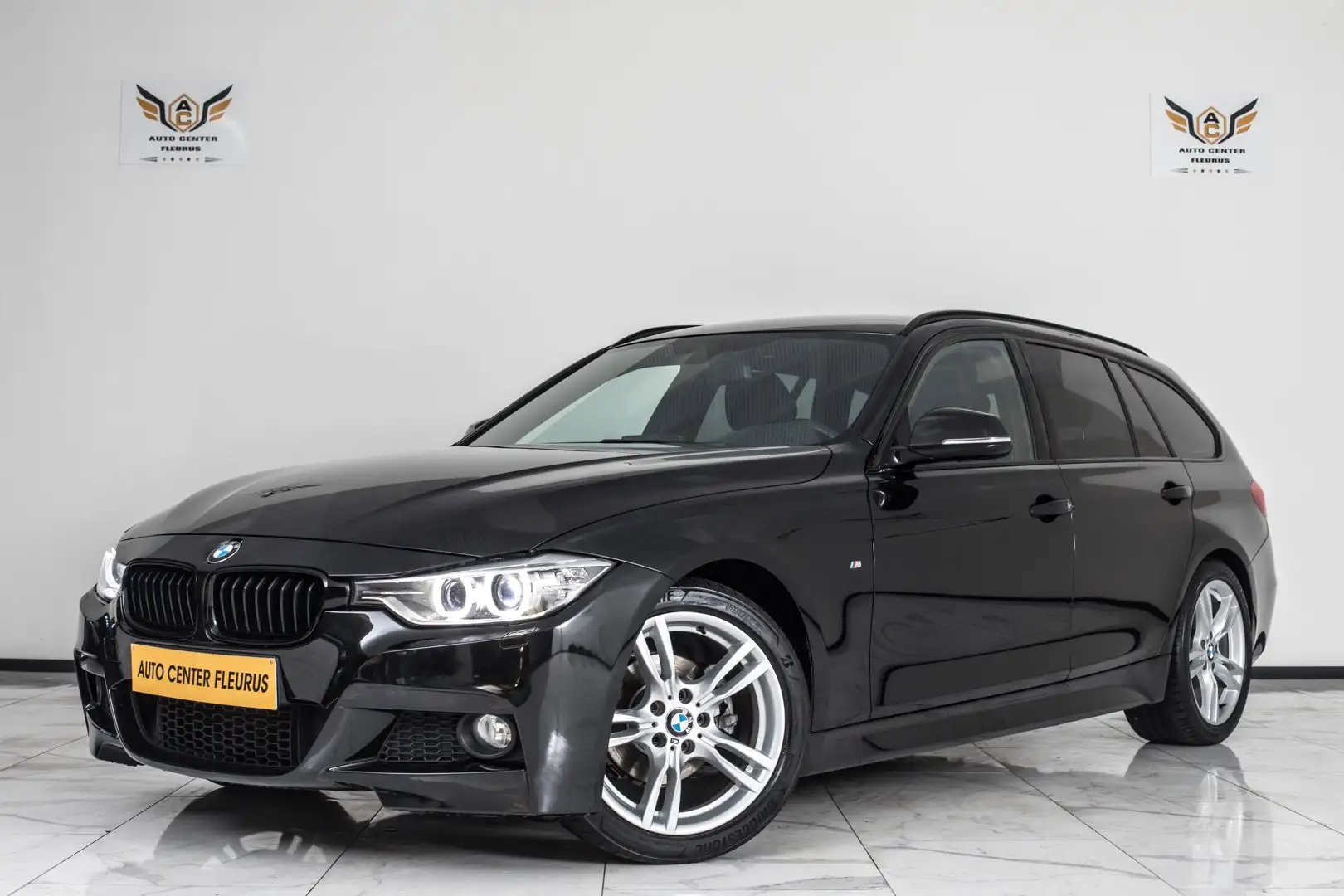 BMW 318 Touring PACK M 2.0L Diesel / Boite automatique Noir - 2