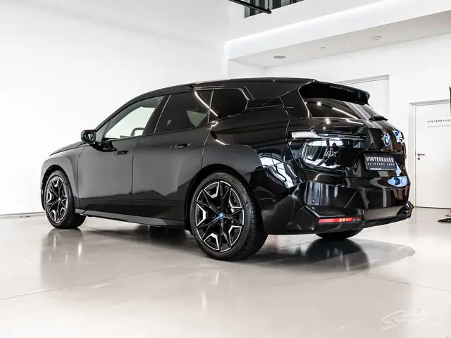 BMW iX xDrive M60*AHK*LUFTFED*BOWERS*HEADUP*22''ZOLL* Ansicht 18