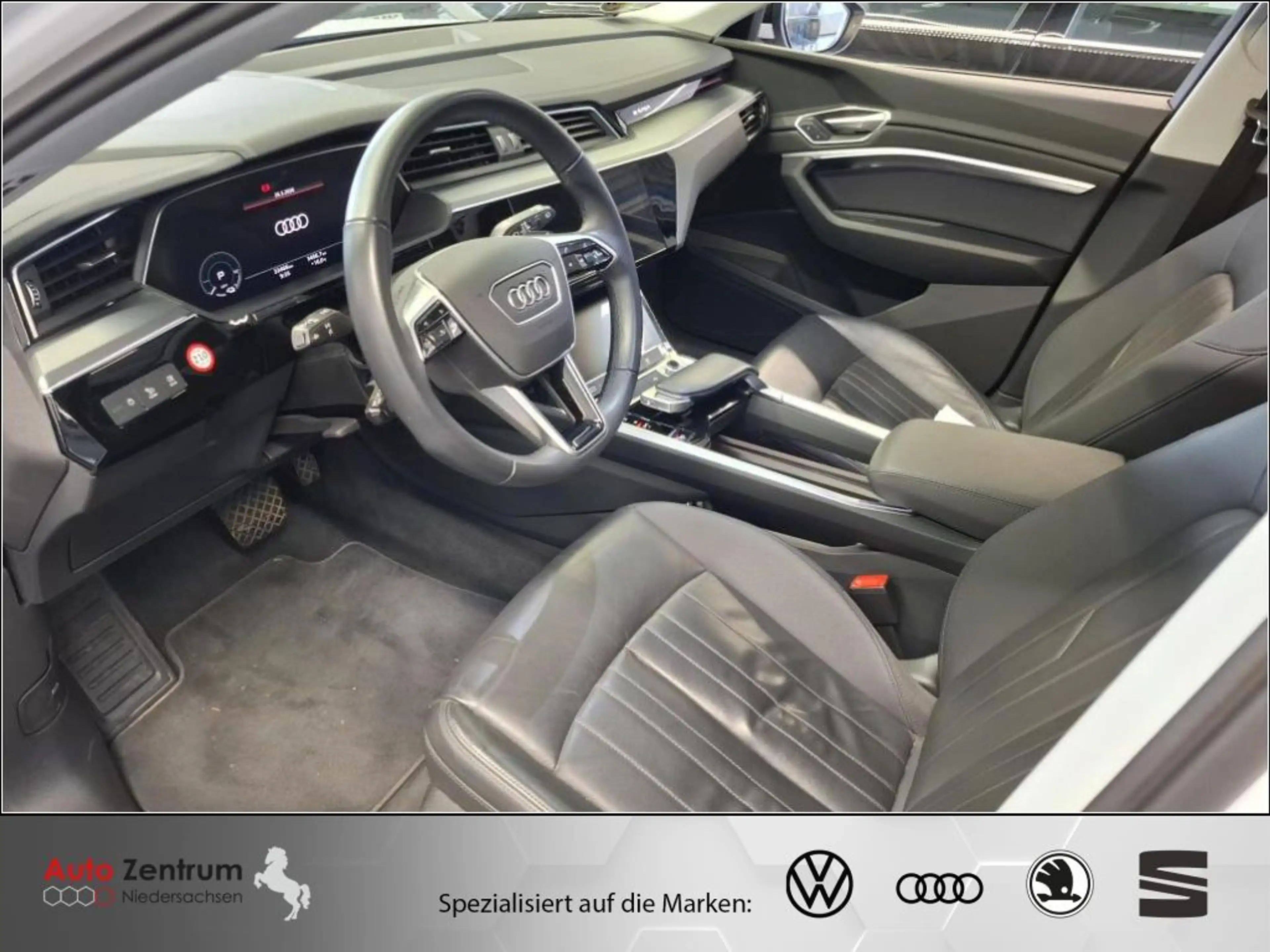 Audi e-tron 55 quattro AZN-Haus-Förderung* PANO HUD 360° Stand — photo 5