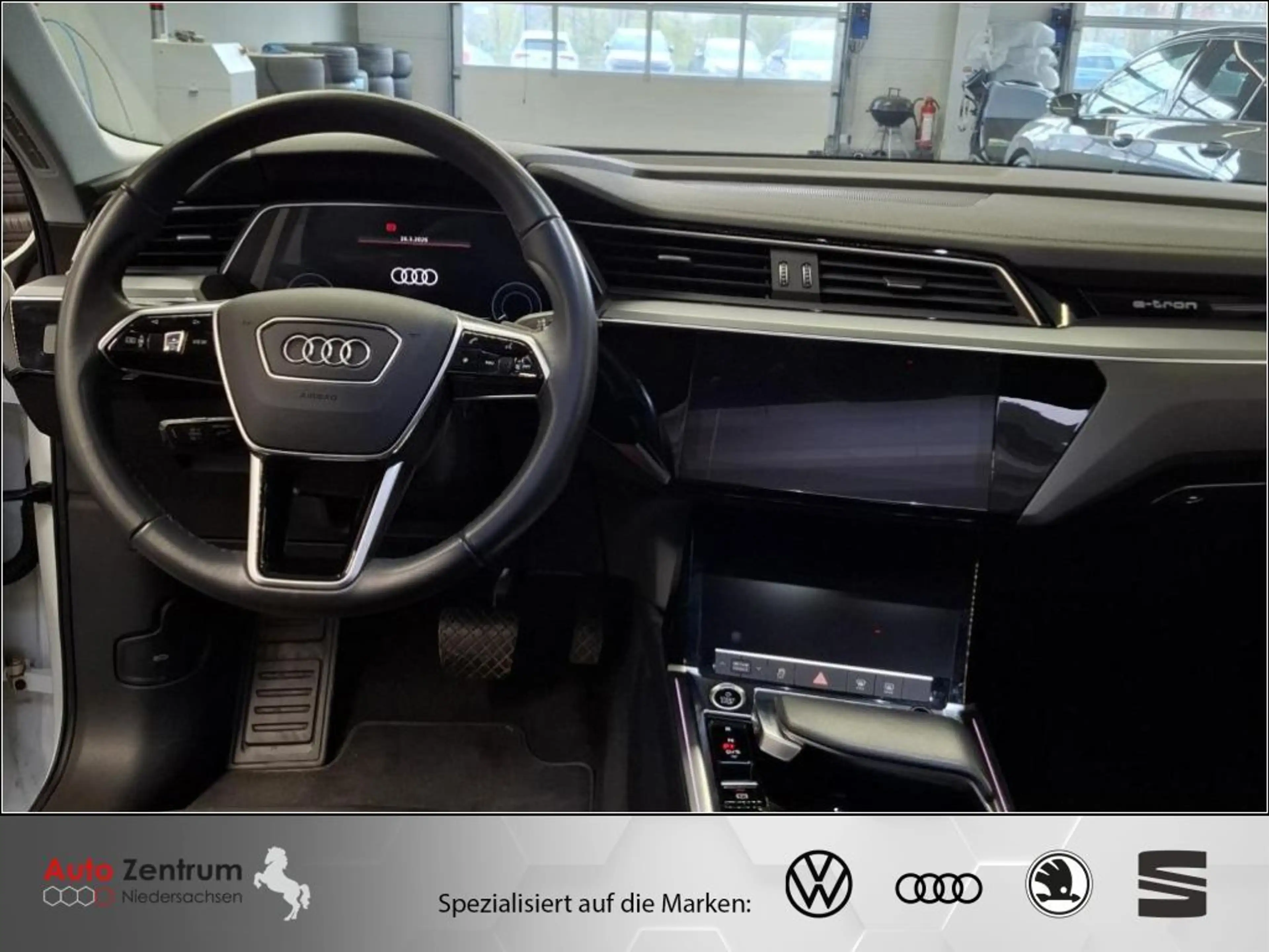Audi e-tron 55 quattro AZN-Haus-Förderung* PANO HUD 360° Stand — photo 6