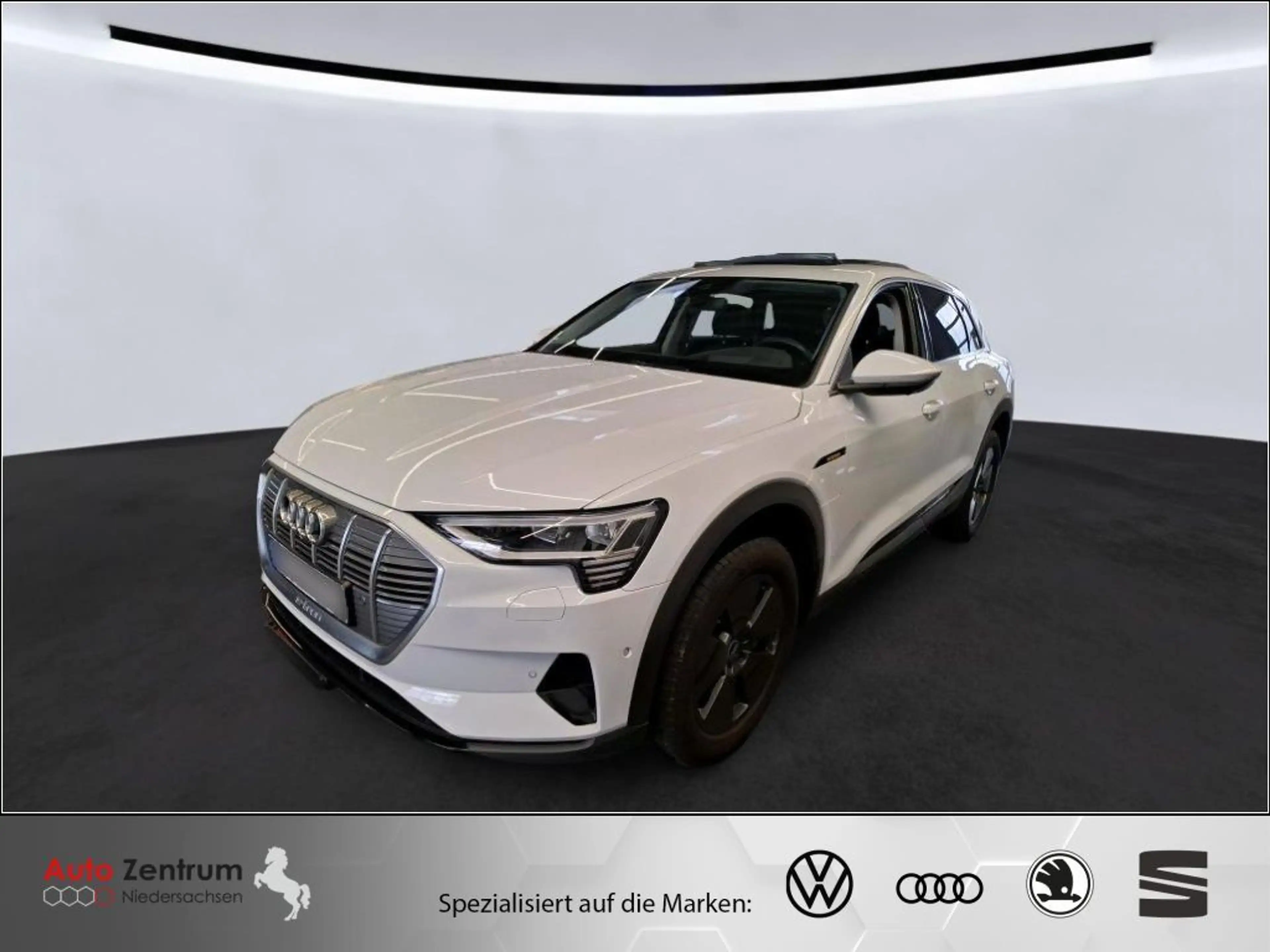 Audi e-tron 55 quattro AZN-Haus-Förderung* PANO HUD 360° Stand — photo 2