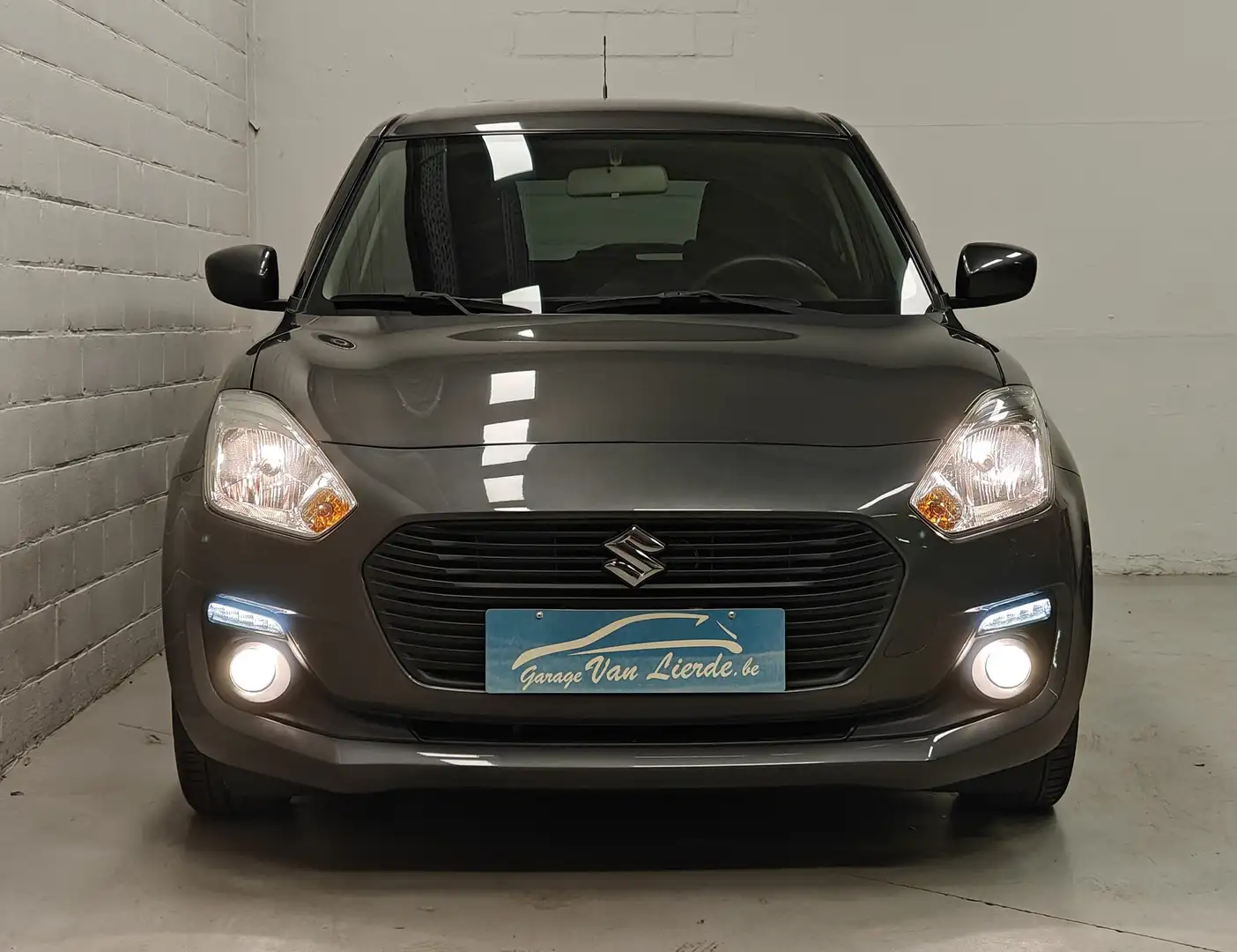 Suzuki Swift 1.2 Dualjet Comfort - Apple Carplay-Zetelvw-Camera Grijs - 2