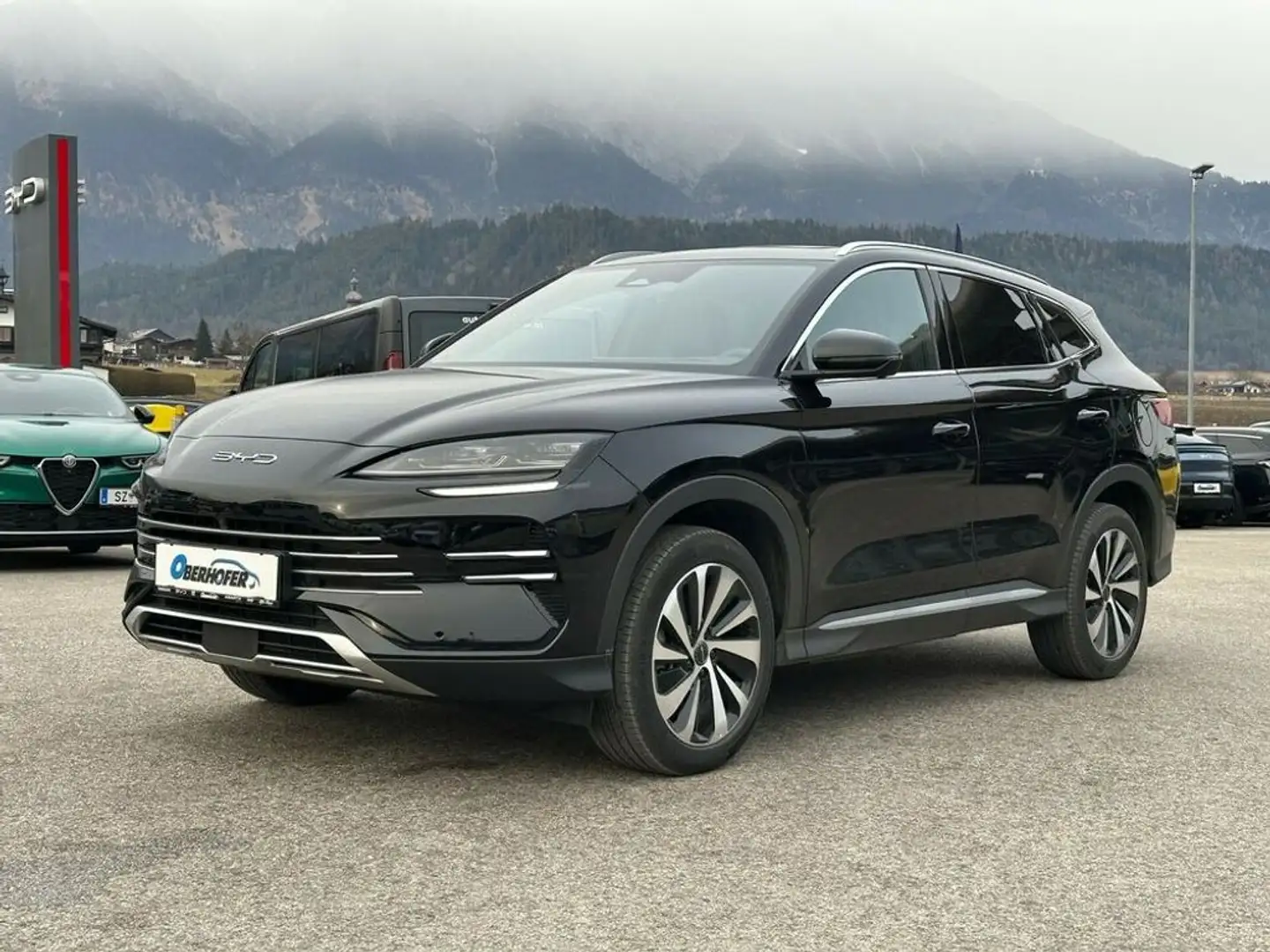 BYD Seal U DMi PHEV 26,6kWh Comfort* € 38.580.- Schwarz - 2