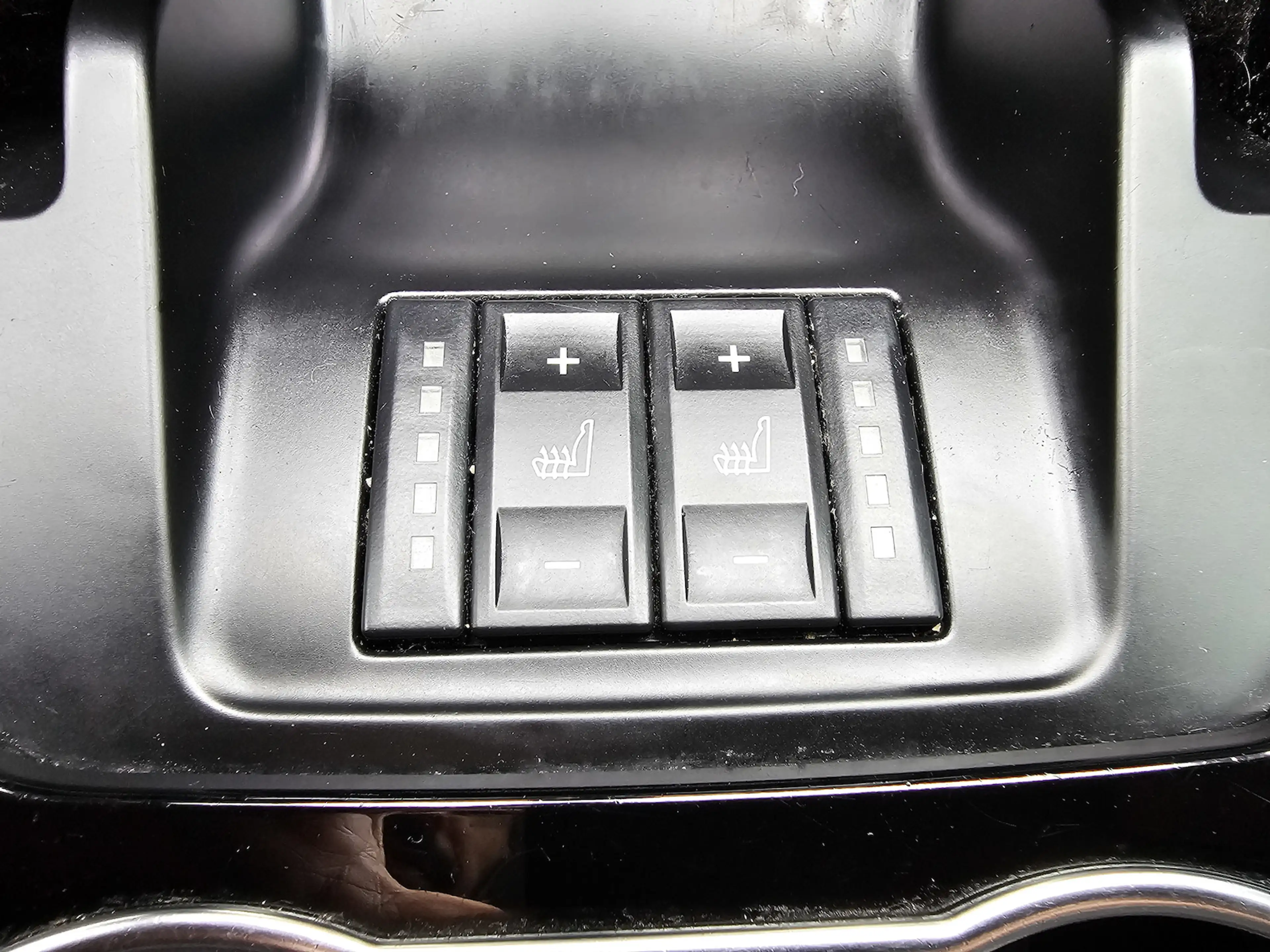 Ford S-Max 1.6 Titanium NAVI PDC AUS 1.HAND — photo 13