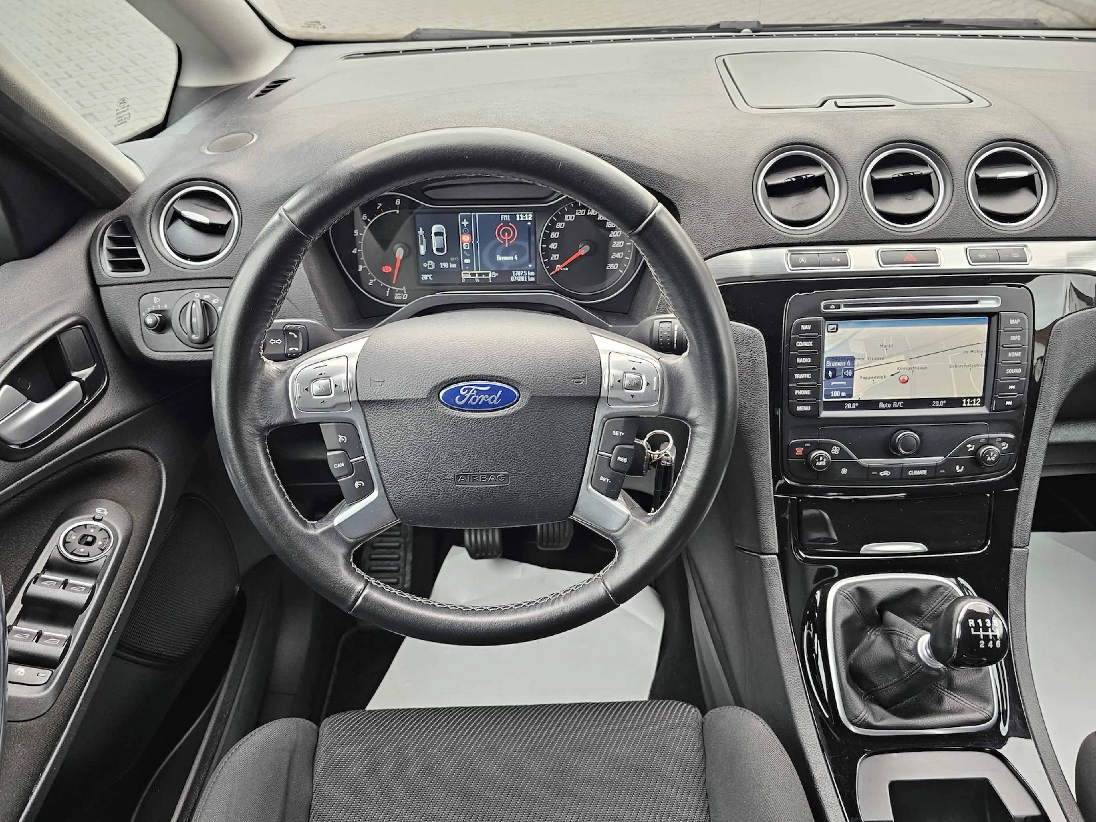 Ford S-Max 1.6 Titanium NAVI PDC AUS 1.HAND — photo 7