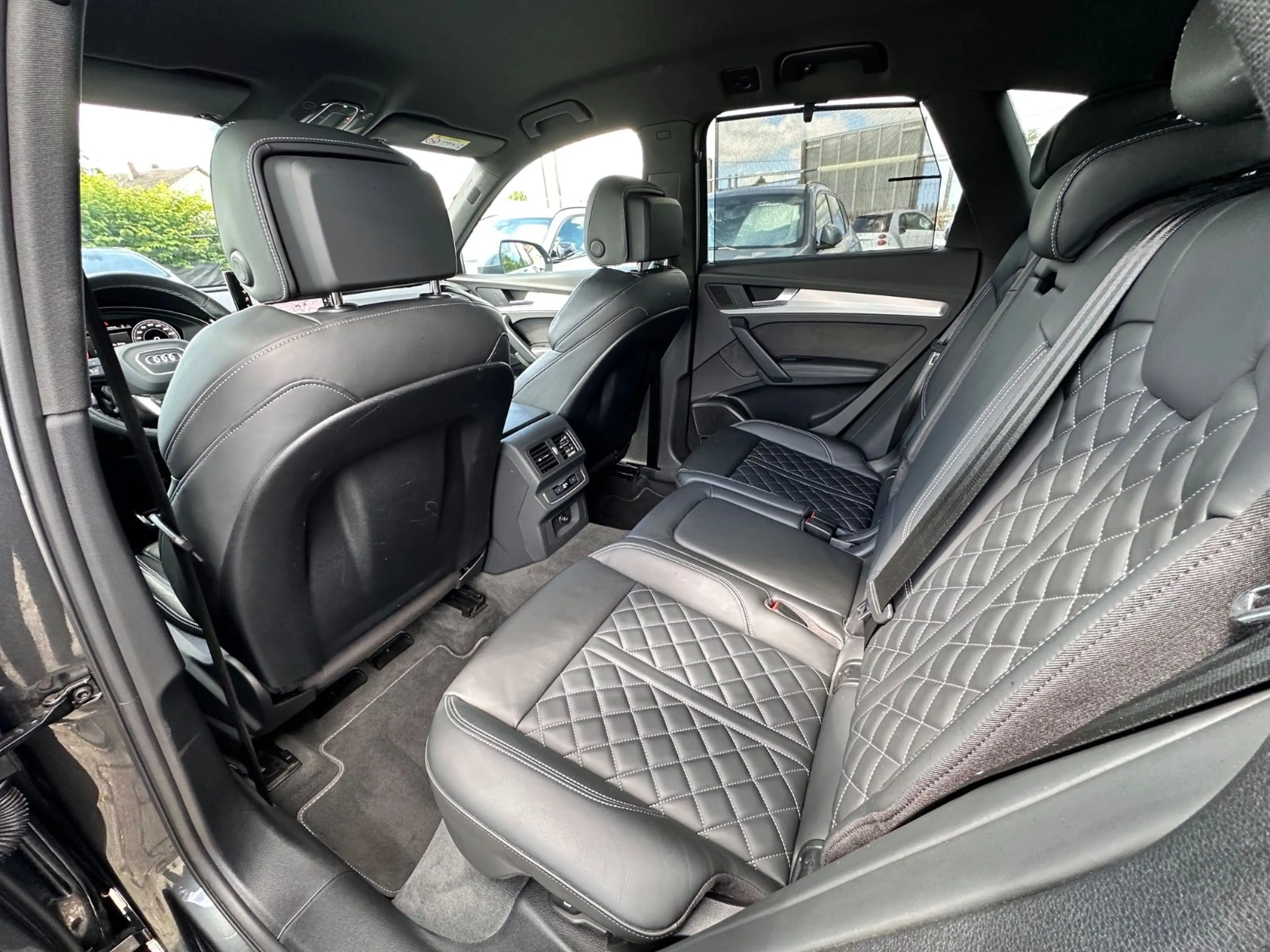 Audi SQ5 Navi Leder HuD B&O Sthz. AHK 20 — photo 27