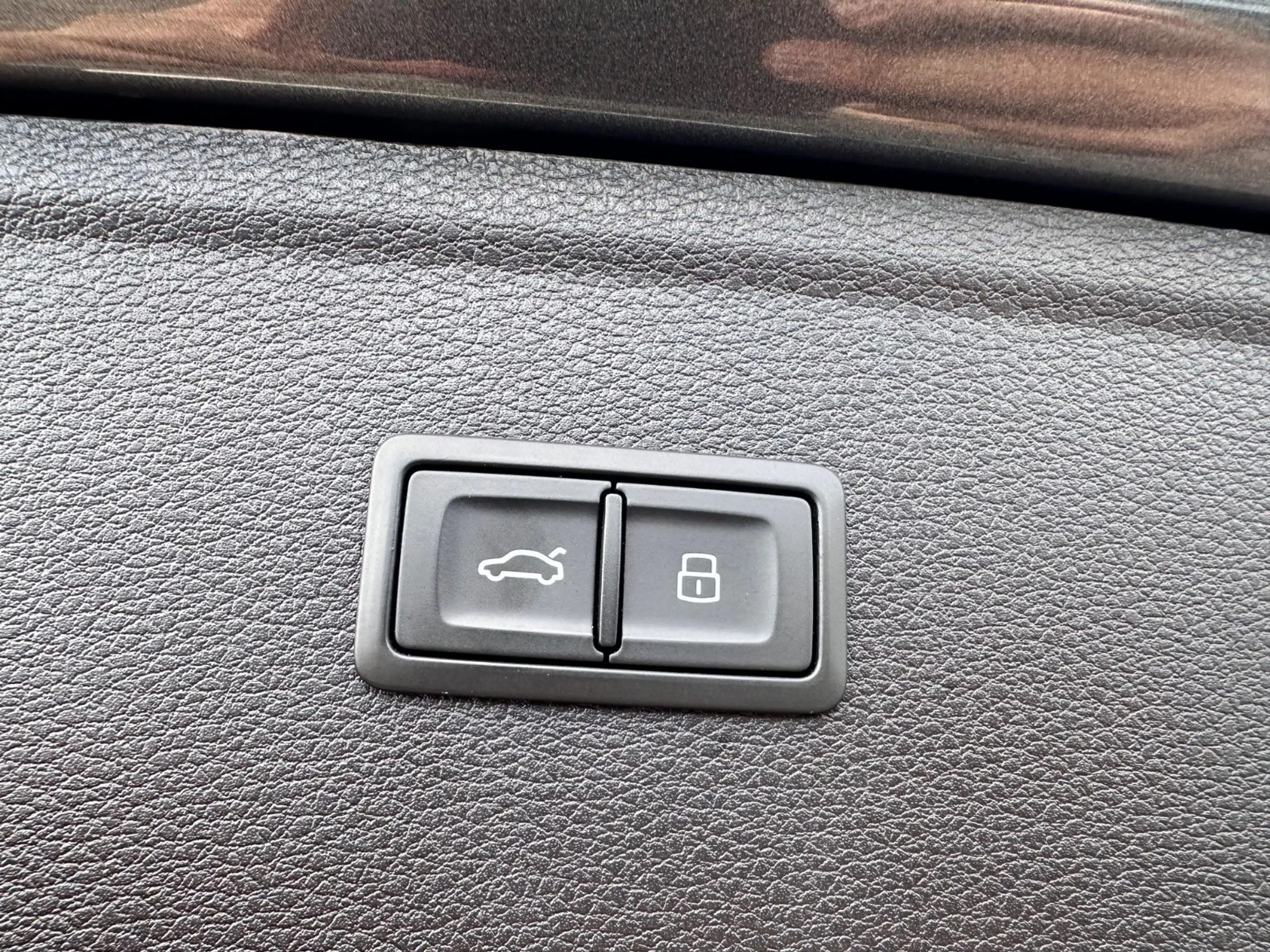 Audi SQ5 Navi Leder HuD B&O Sthz. AHK 20 — photo 33