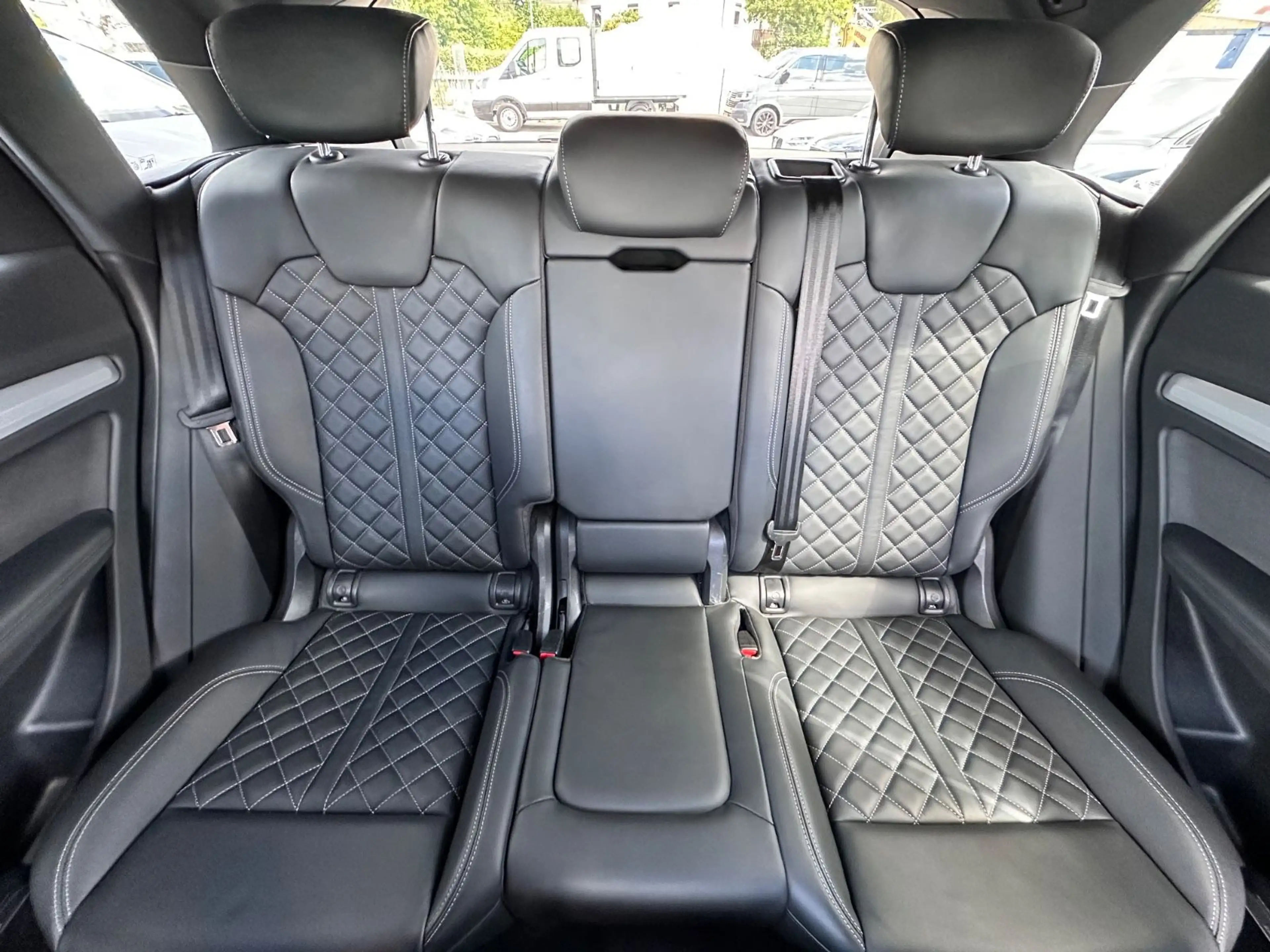 Audi SQ5 Navi Leder HuD B&O Sthz. AHK 20 — photo 26