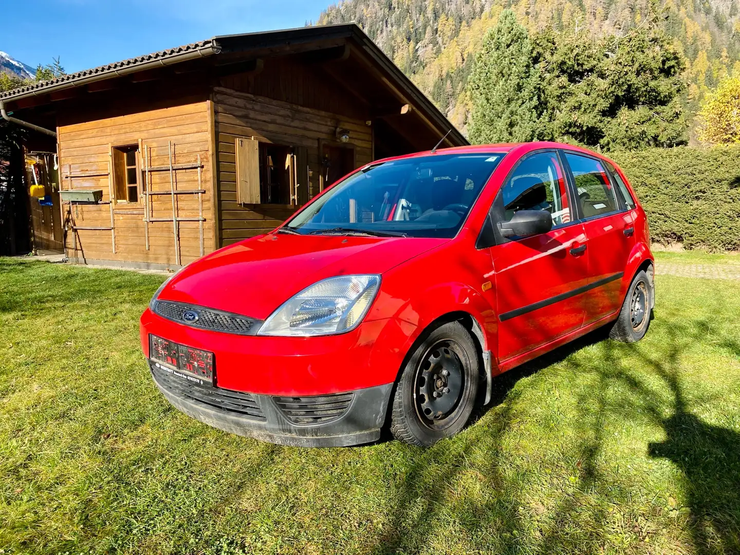 Ford Fiesta Ambiente 1,3 8V Rot - 1