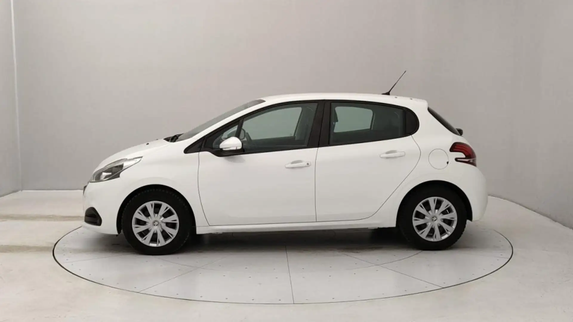Peugeot 208 1.2 puretech Active s&s 82cv 5p neopatentati Bianco - 2