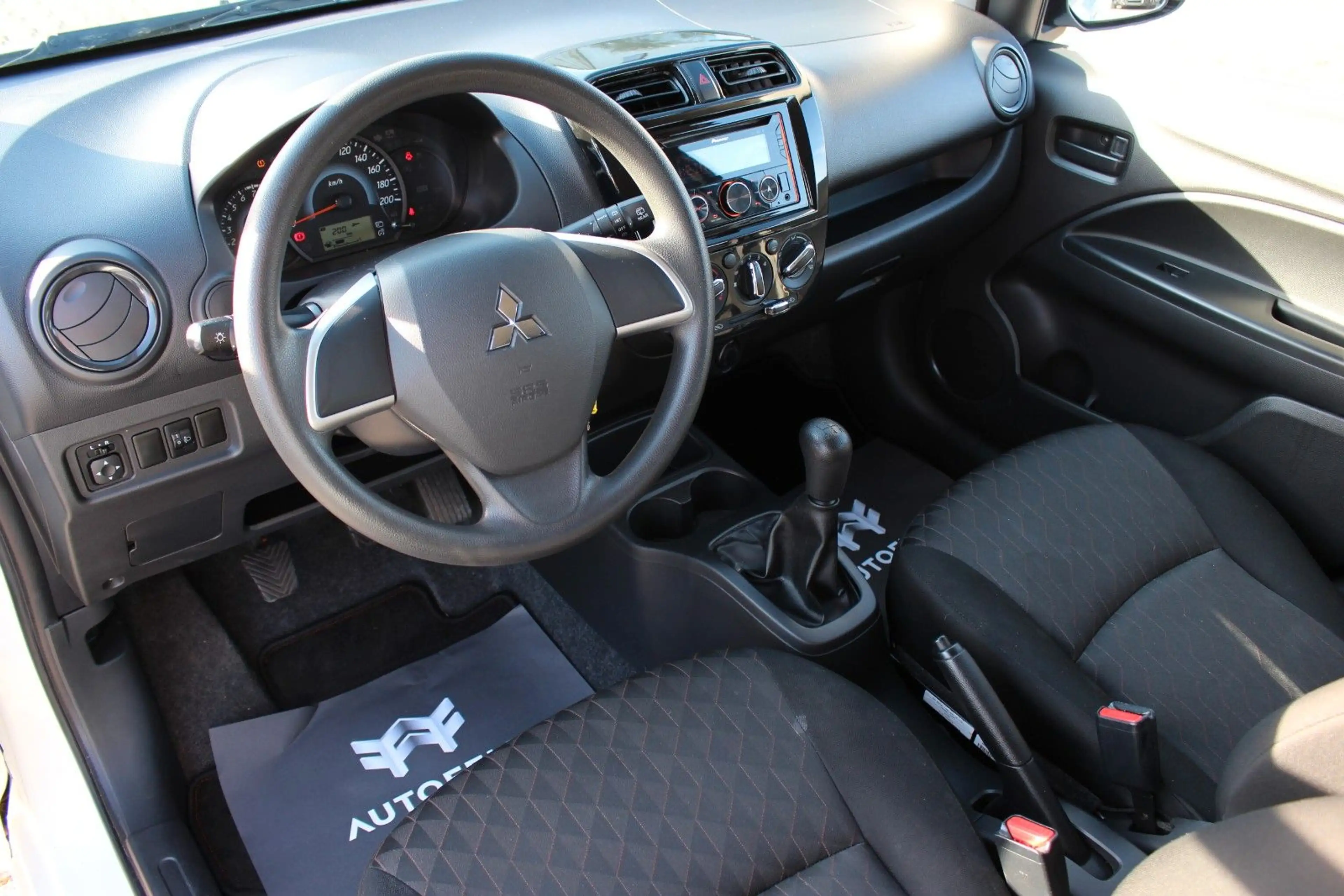 Mitsubishi Space Star 1HAND/BT/ISOFIX/RADIO/ — photo 10