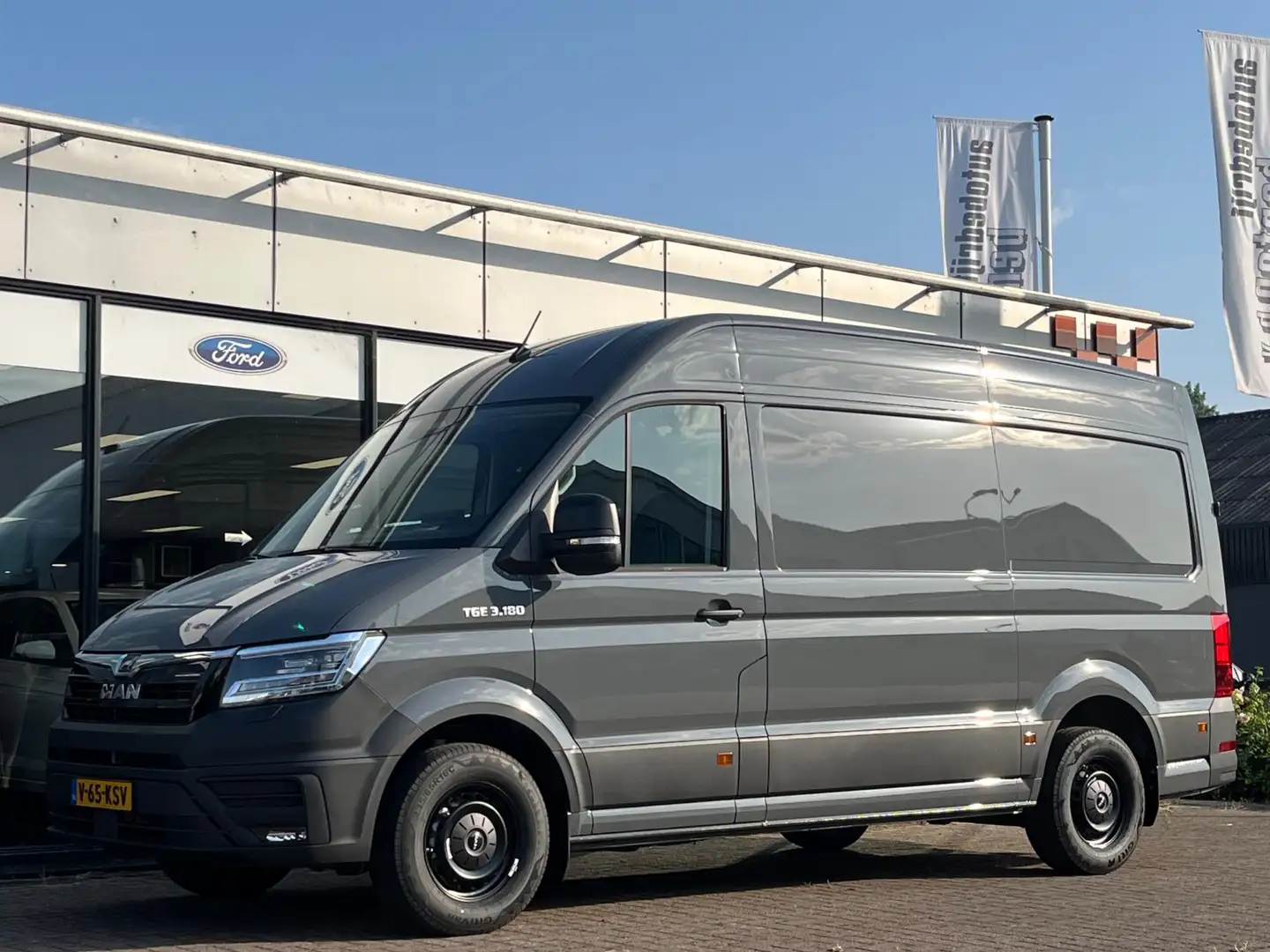 MAN TGE -35 3.180 AUTOMAAT L3H3 Gesloten Bestelwagen | Com Grijs - 2