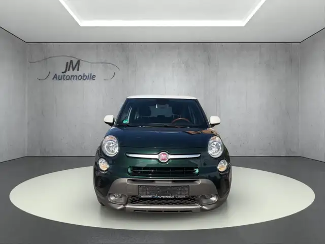 Fiat 500l view 2