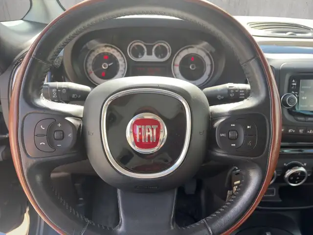 Fiat 500l view 10