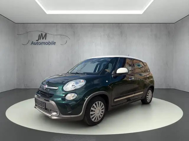 Fiat 500l view 3