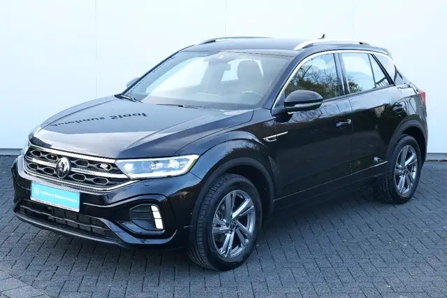 Volkswagen T-Roc view 8